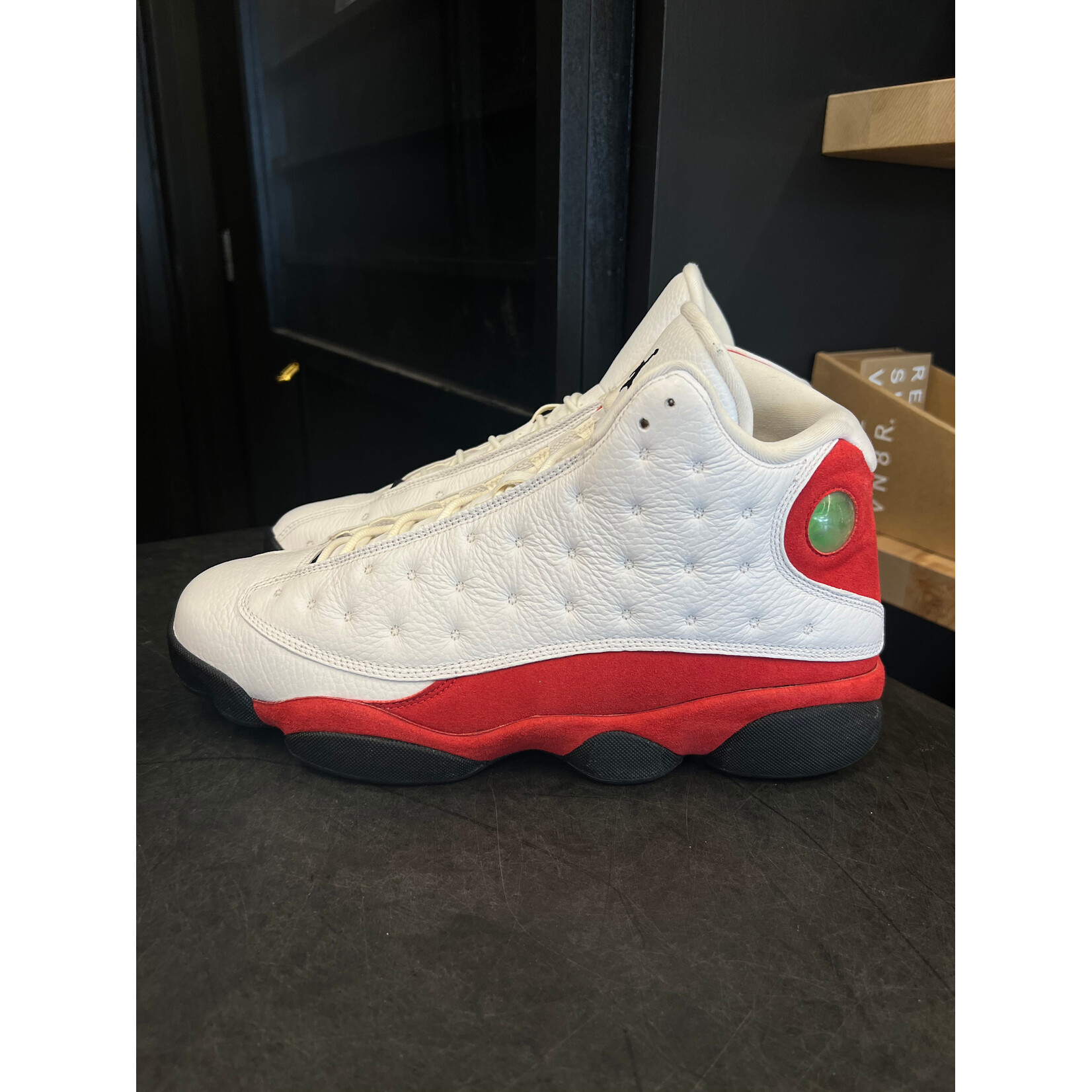 Jordan Jordan 13 Retro OG Chicago (2017) Size 13, PREOWNED NO BOX