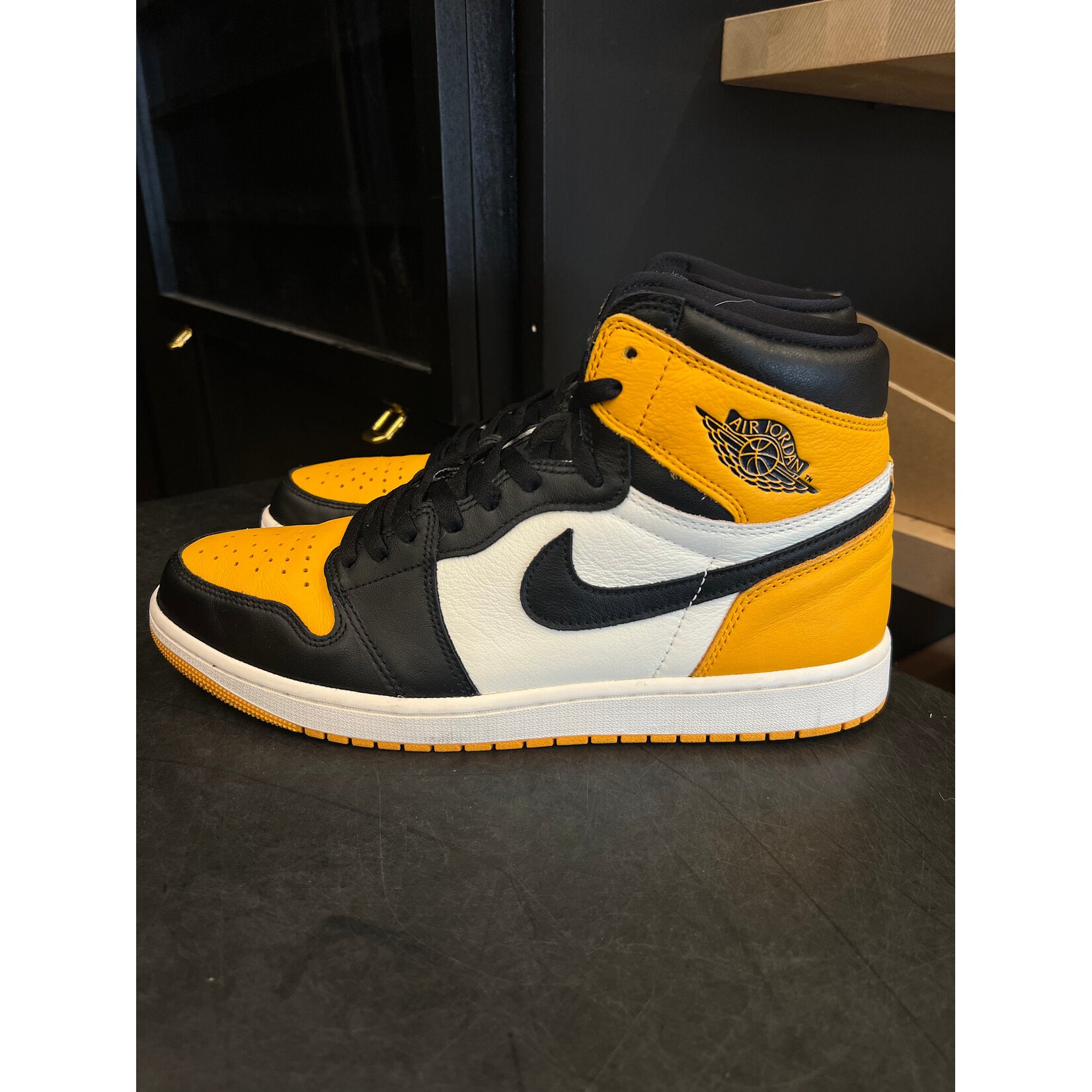 Jordan Jordan 1 Retro High OG Taxi Size 13, PREOWNED NO BOX