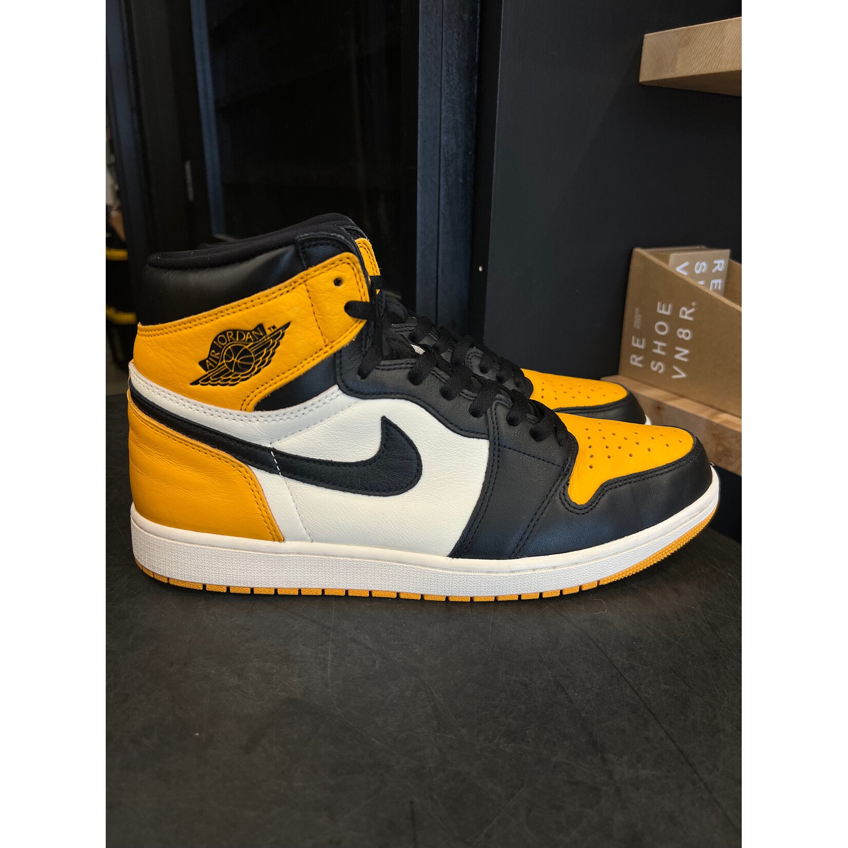 Jordan Jordan 1 Retro High OG Taxi Size 13, PREOWNED NO BOX