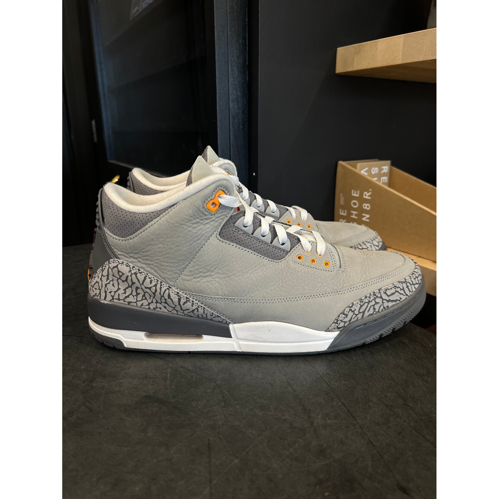 Jordan Jordan 3 Retro Cool Grey (2021) Size 14, PREOWNED NO BOX