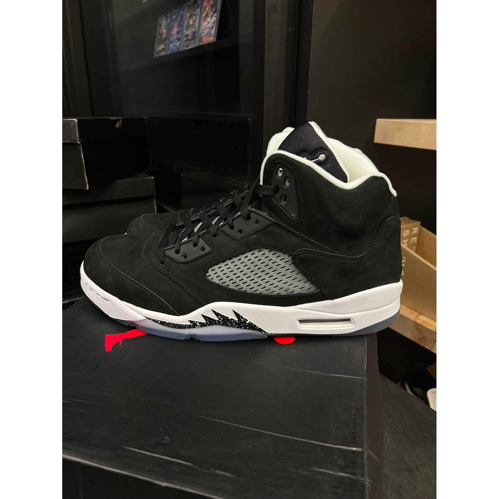 Jordan Jordan 5 Retro Oreo (2013) Size 13, PREOWNED