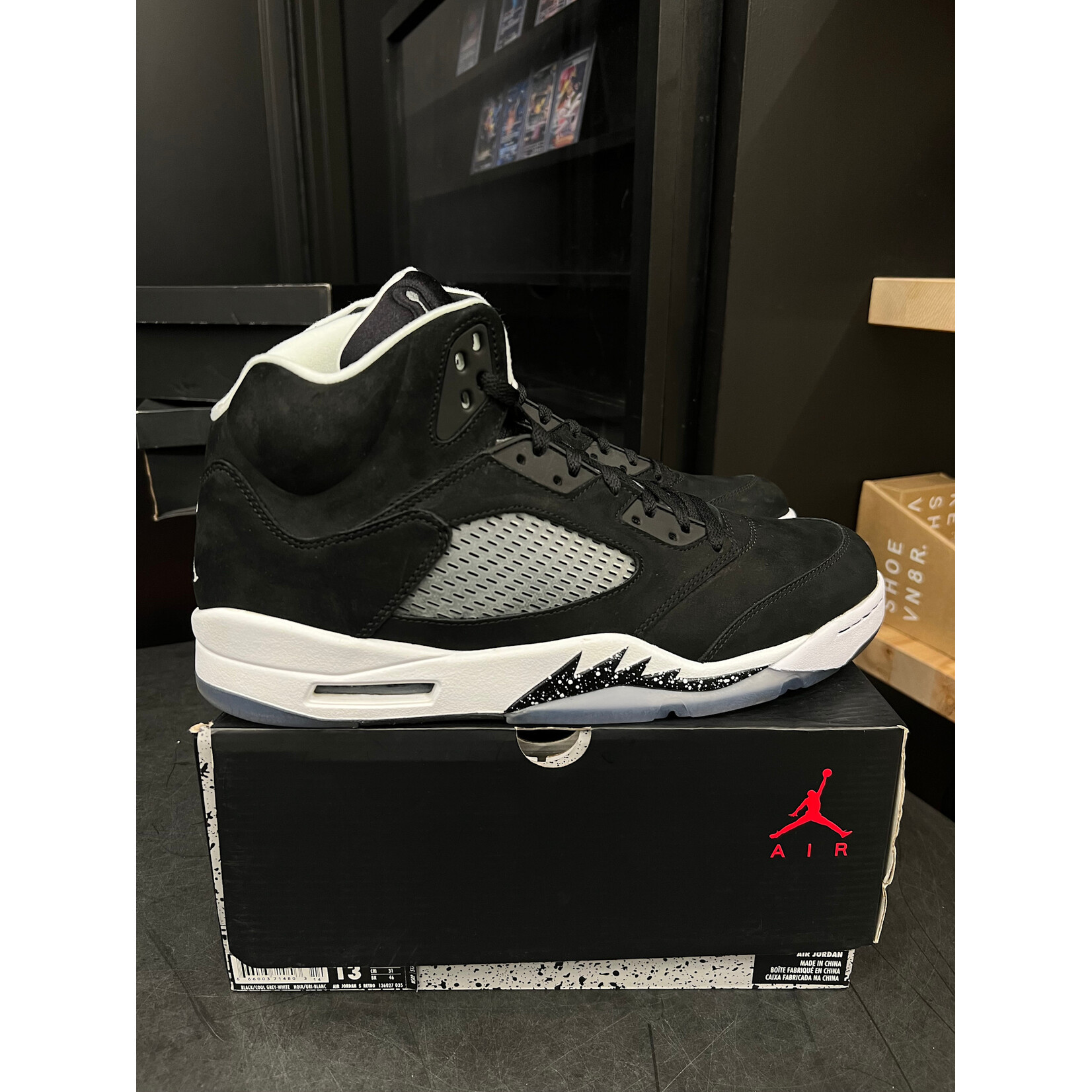 Jordan Jordan 5 Retro Oreo (2013) Size 13, PREOWNED