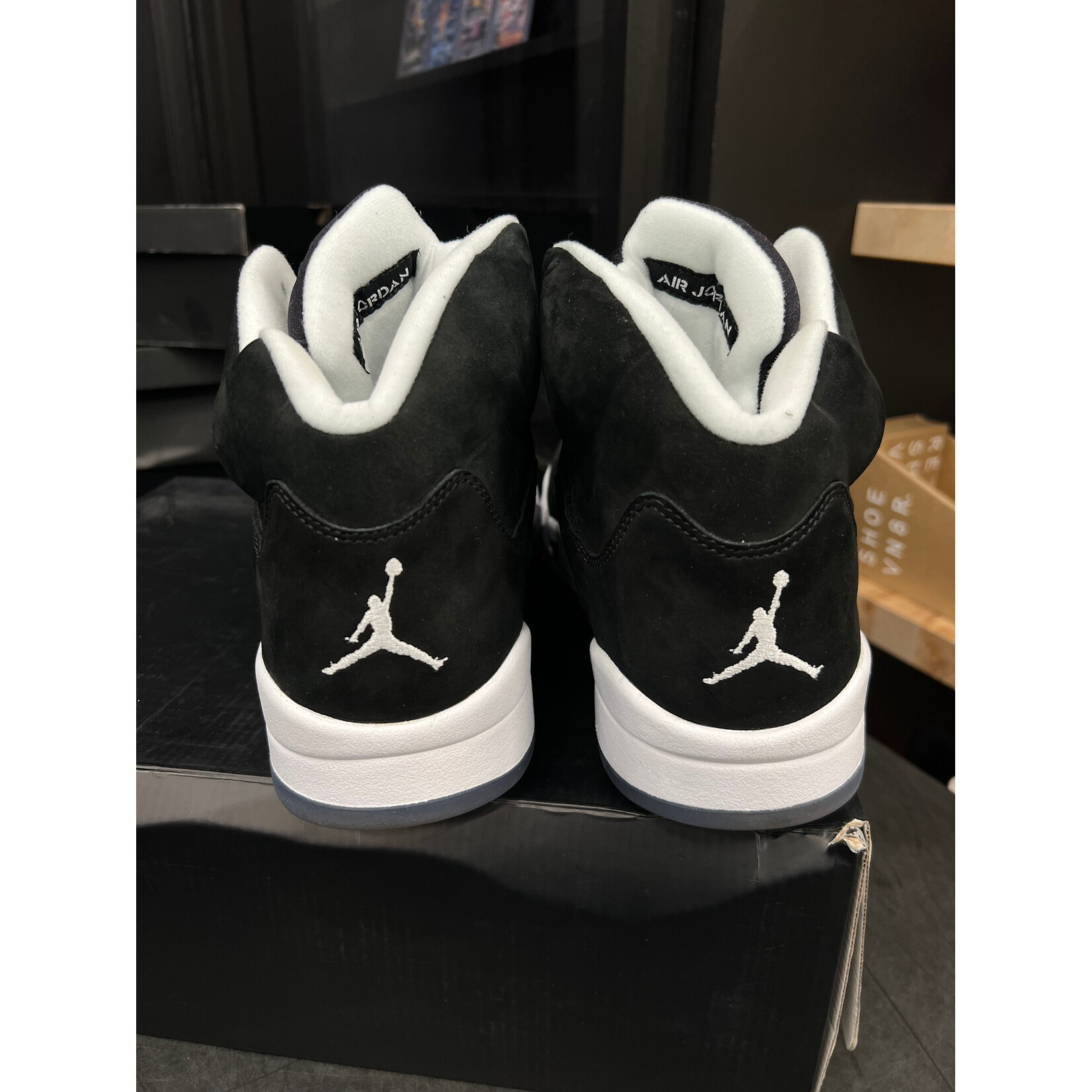 Jordan Jordan 5 Retro Oreo (2013) Size 13, PREOWNED