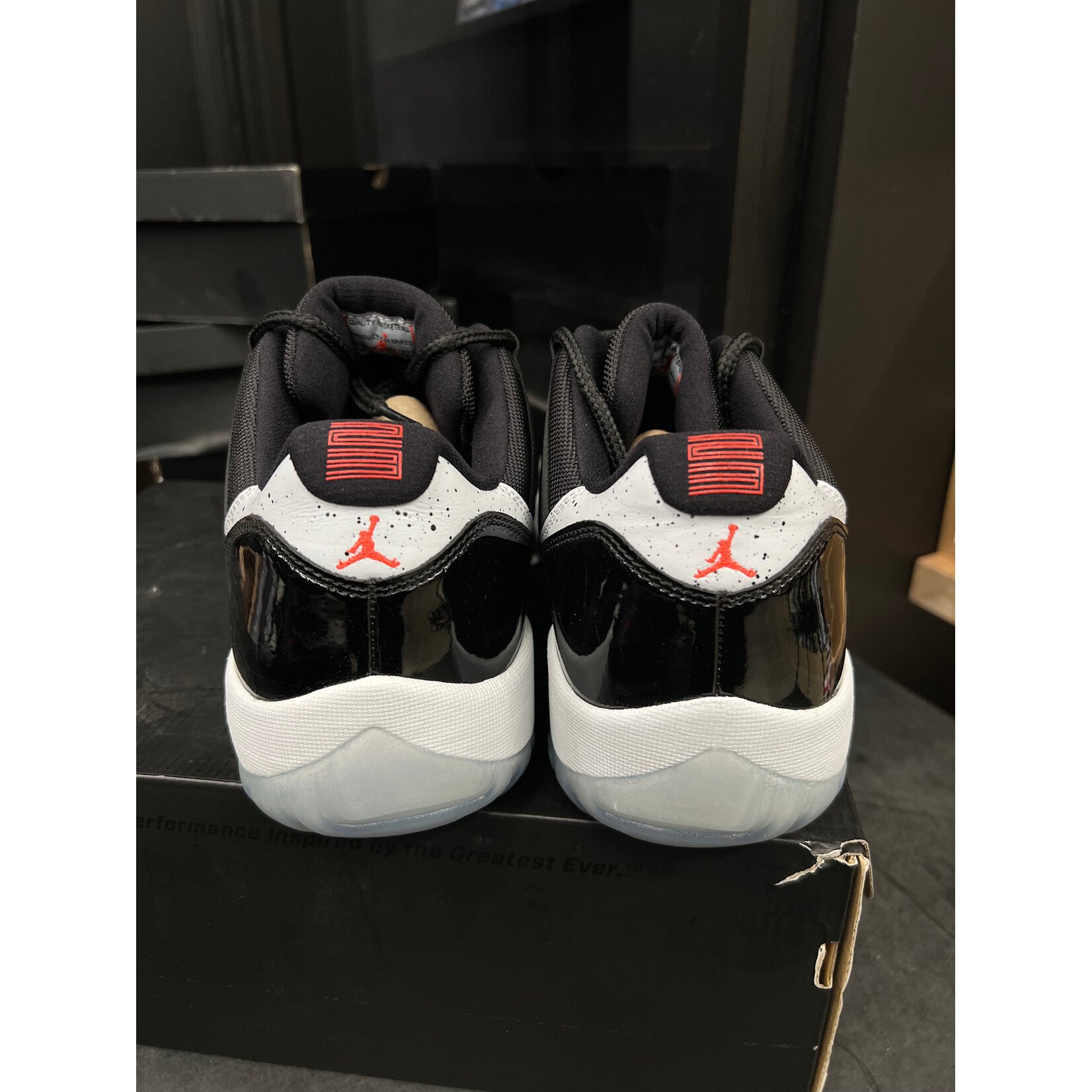Jordan Jordan 11 Retro Low Infrared Size 13, PREOWNED