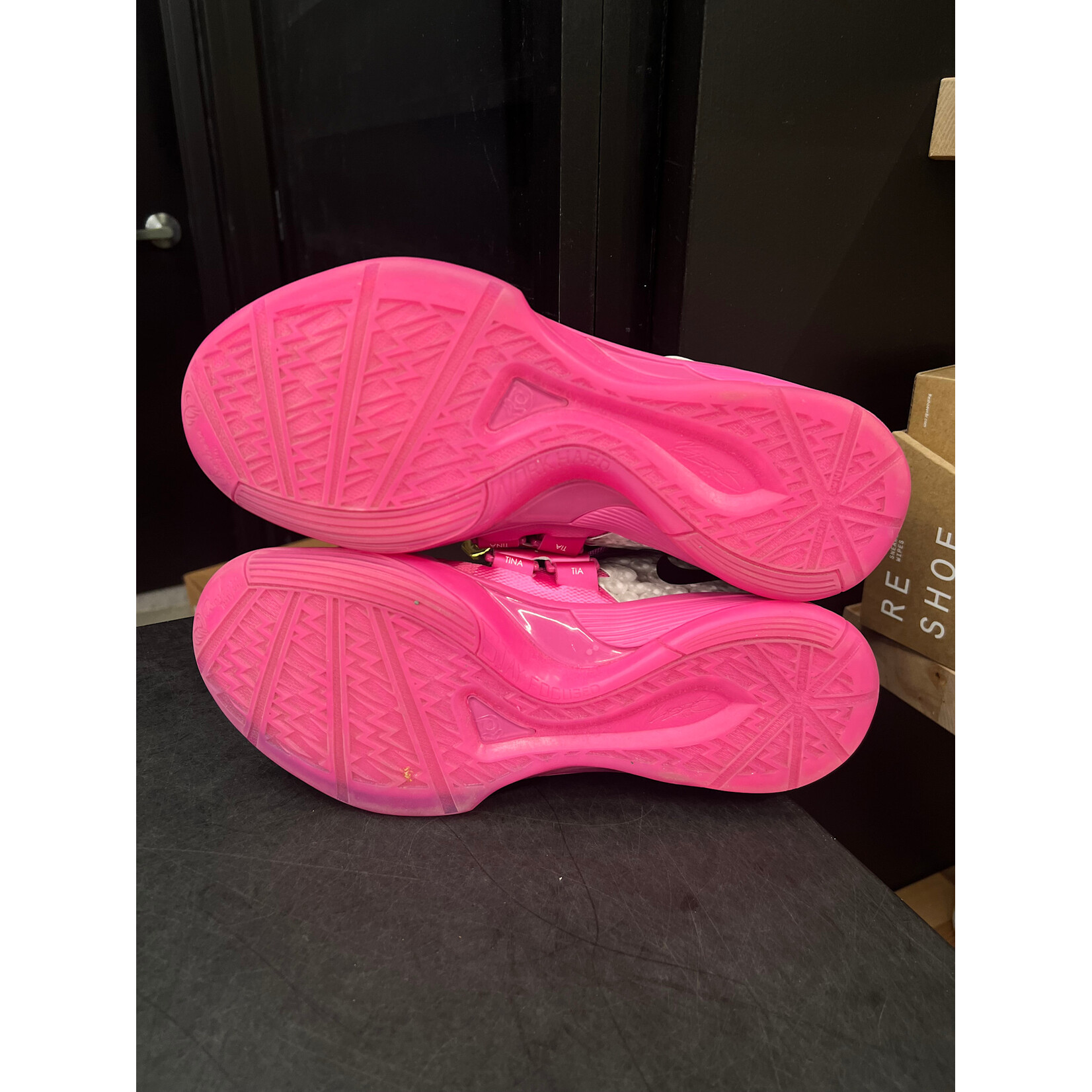 Nike Nike KD 4 Aunt Pearl (2024) Size 11, PREOWNED