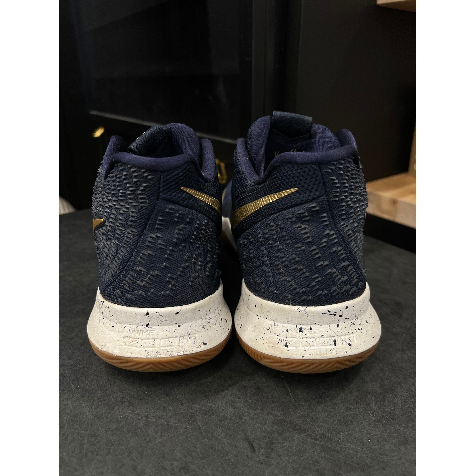 Nike Nike Kyrie 3 Obsidian Size 12, PREOWNED NO BOX