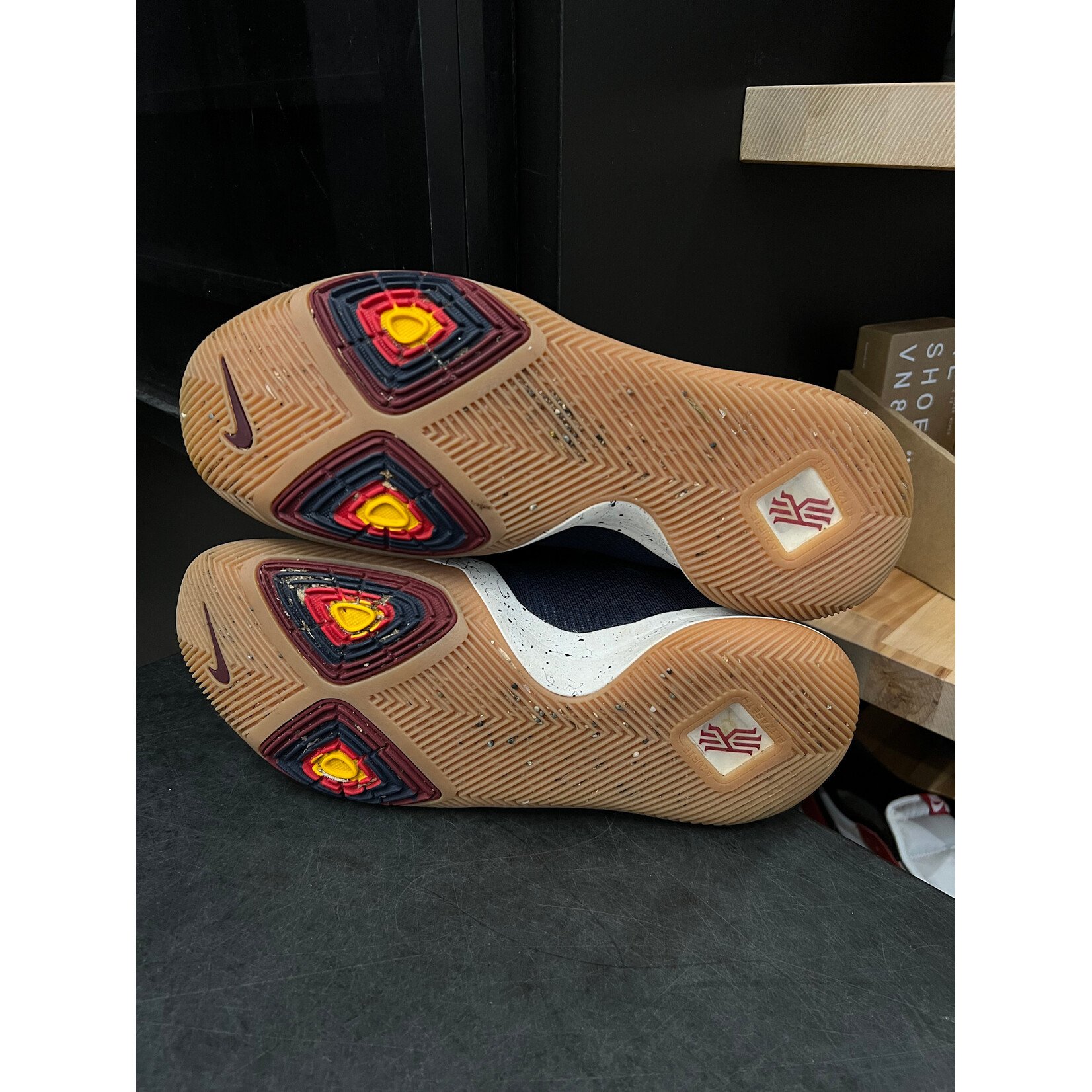 Nike Nike Kyrie 3 Obsidian Size 12, PREOWNED NO BOX