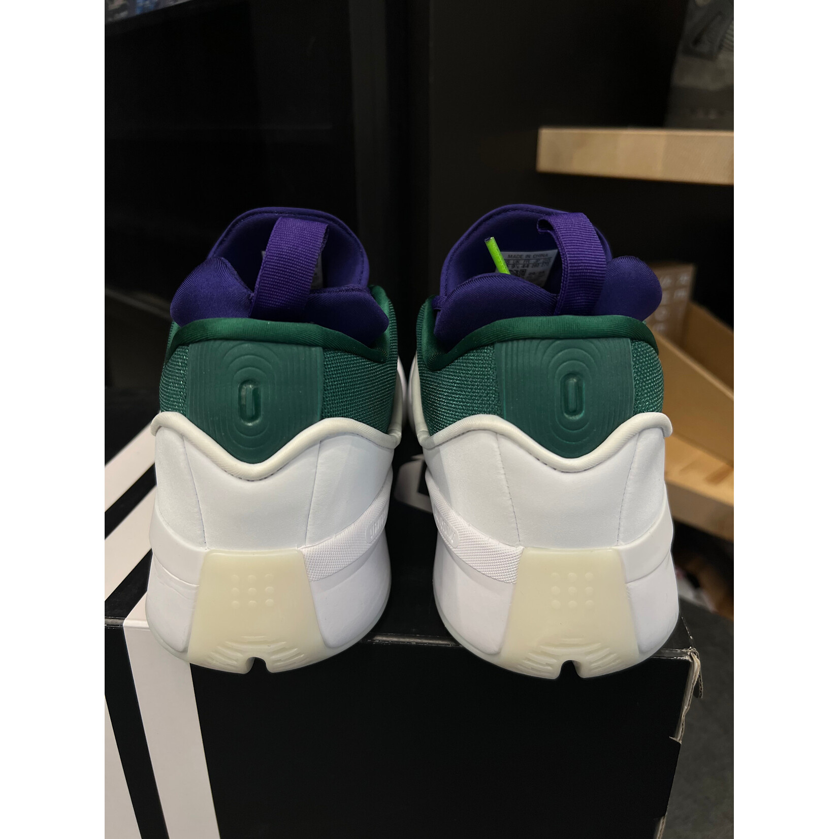 Adidas adidas Dame 9 Milwaukee Bucks  Size 10, PREOWNED TRIED ON