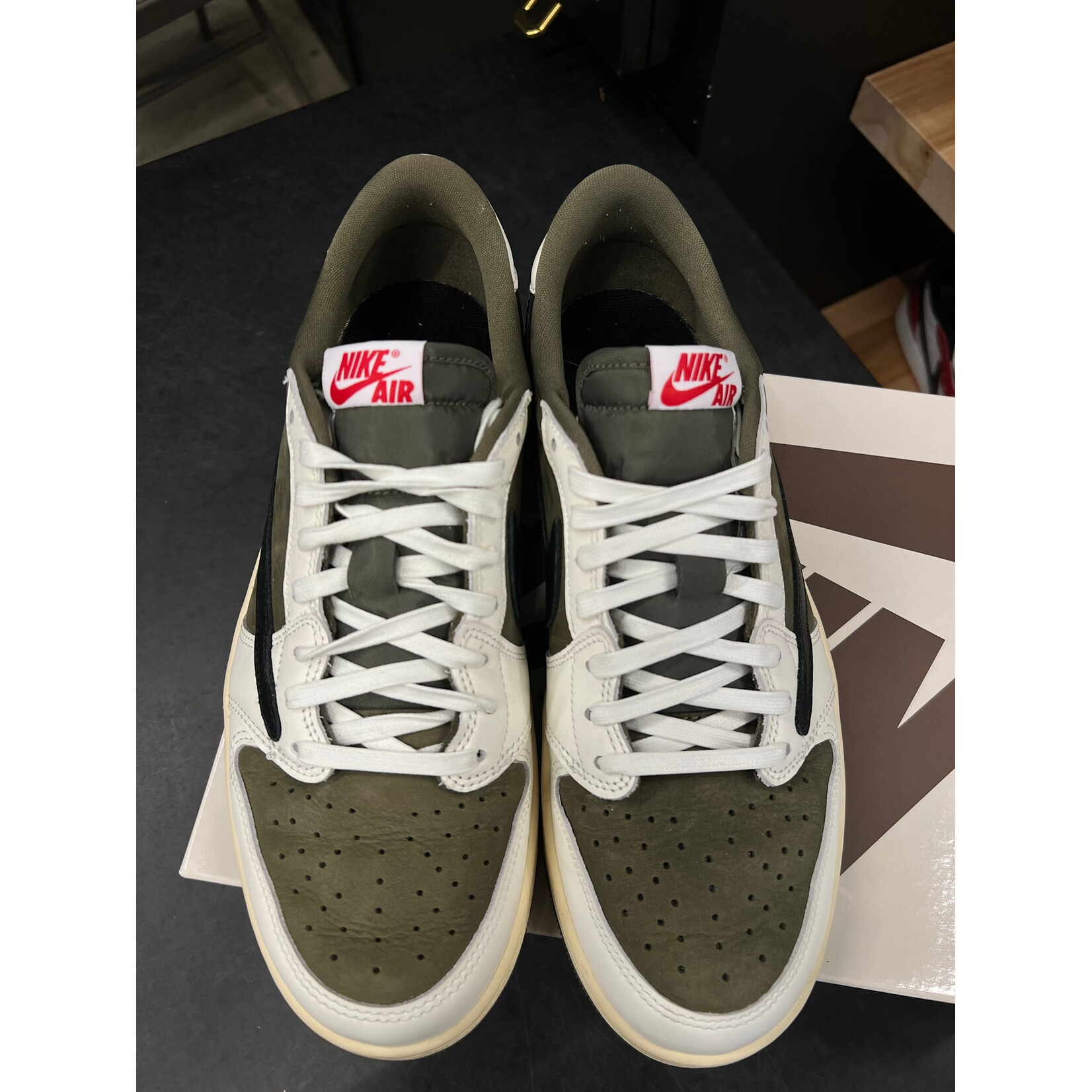 Jordan Jordan 1 Retro Low OG SP Travis Scott Medium Olive Size 10, PREOWNED