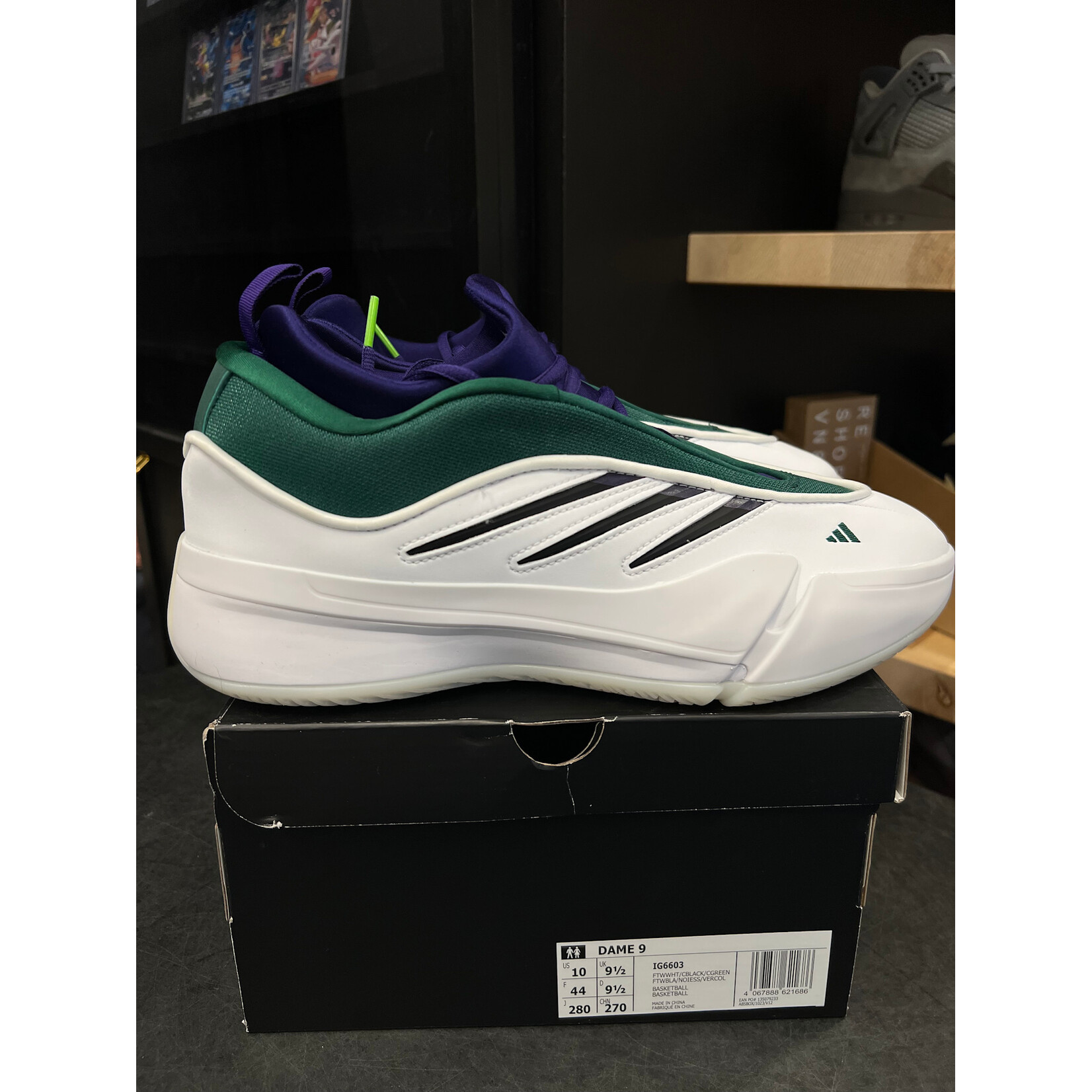 Adidas adidas Dame 9 Milwaukee Bucks  Size 10, PREOWNED TRIED ON
