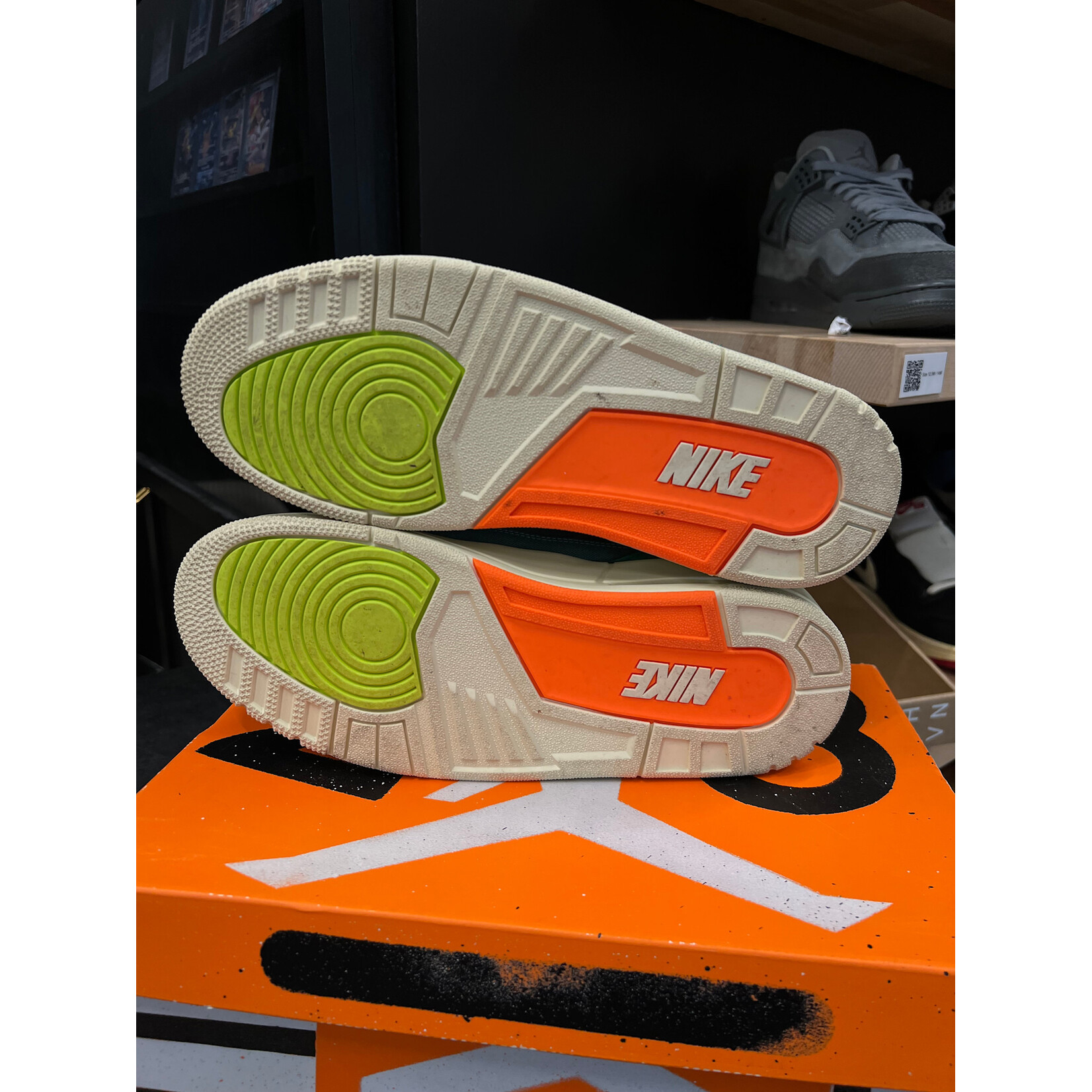 Jordan Jordan 3 Retro SP Nina Chanel Abney Bicoastal (Women's) Size 11.5W, PREOWNED