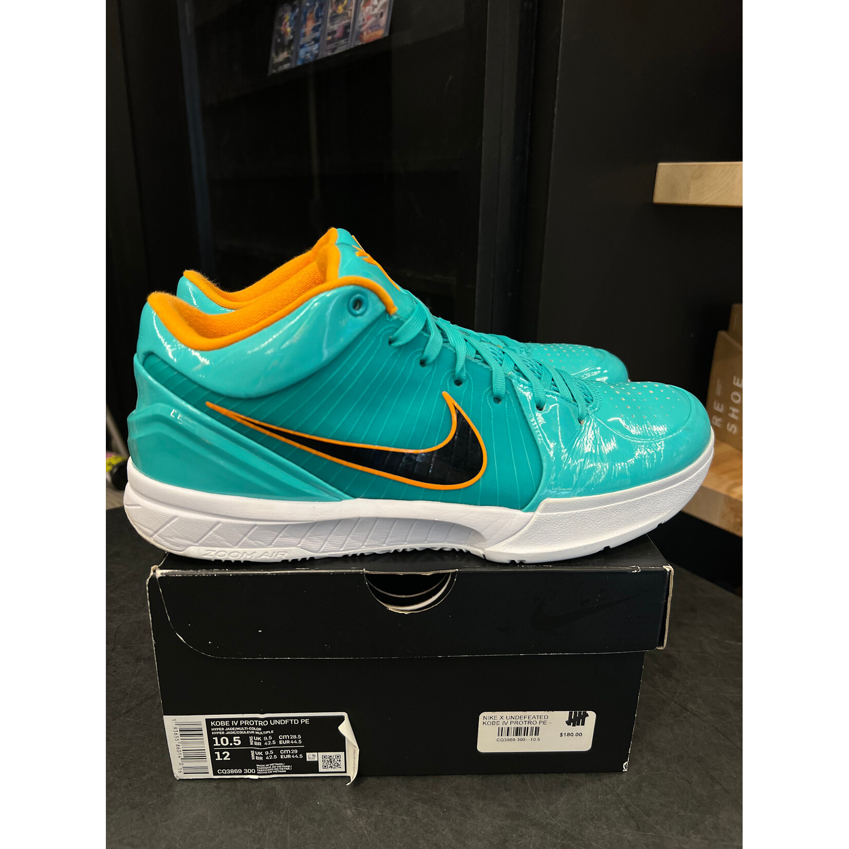 Nike Nike Kobe 4 Protro Undefeated San Antonio Spurs Size 10, PREOWNED