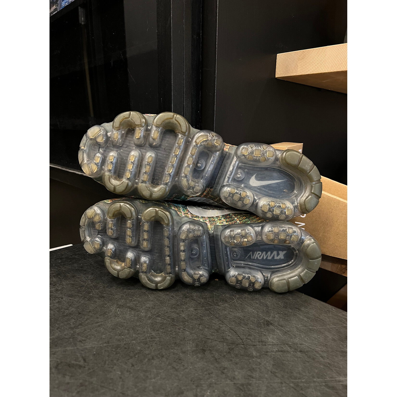 Nike Nike Air VaporMax Grey Multi-Color Size 10, PREOWNED NO BOX
