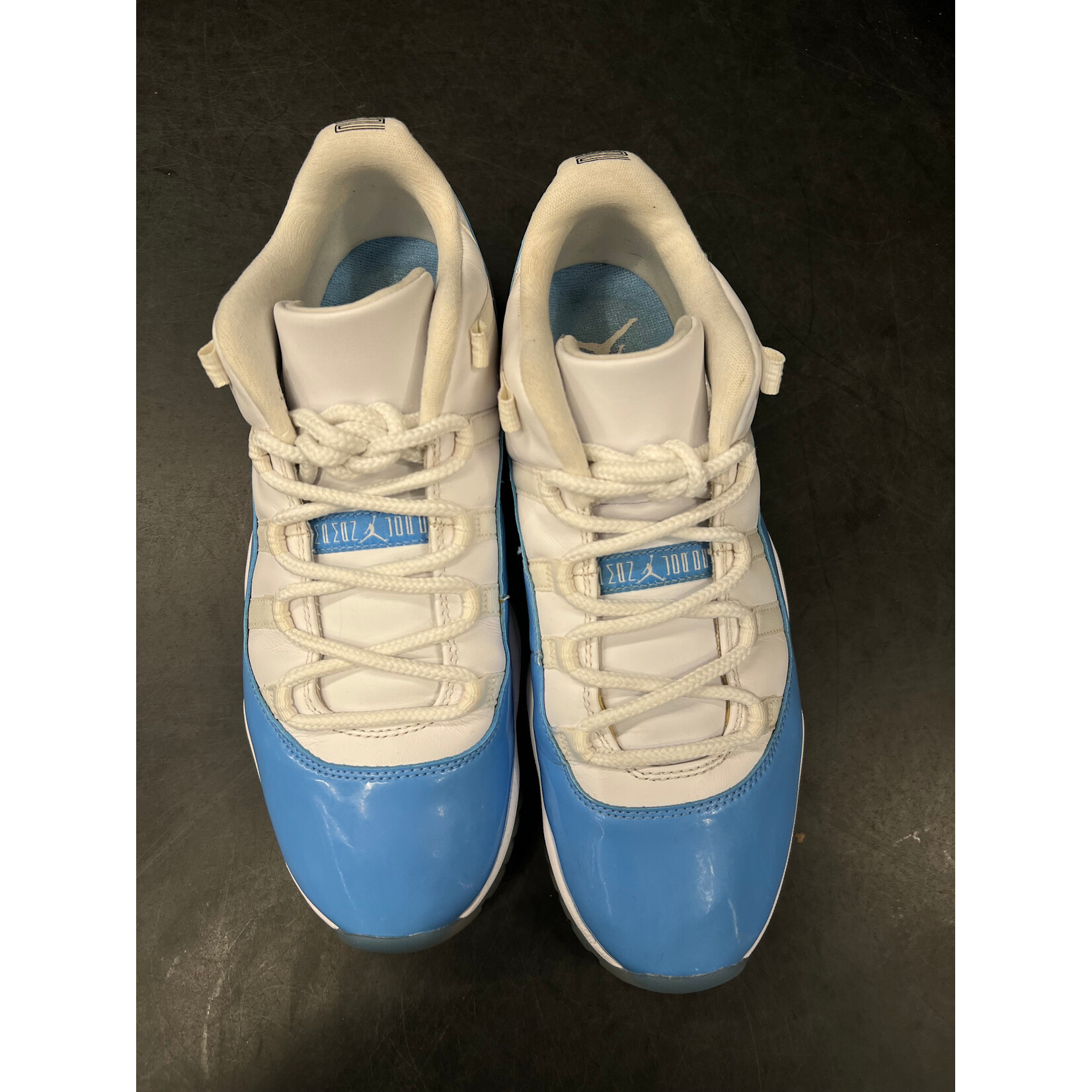 Jordan Jordan 11 Retro Low University Blue (2017) Size 10, PREOWNED NO BOX