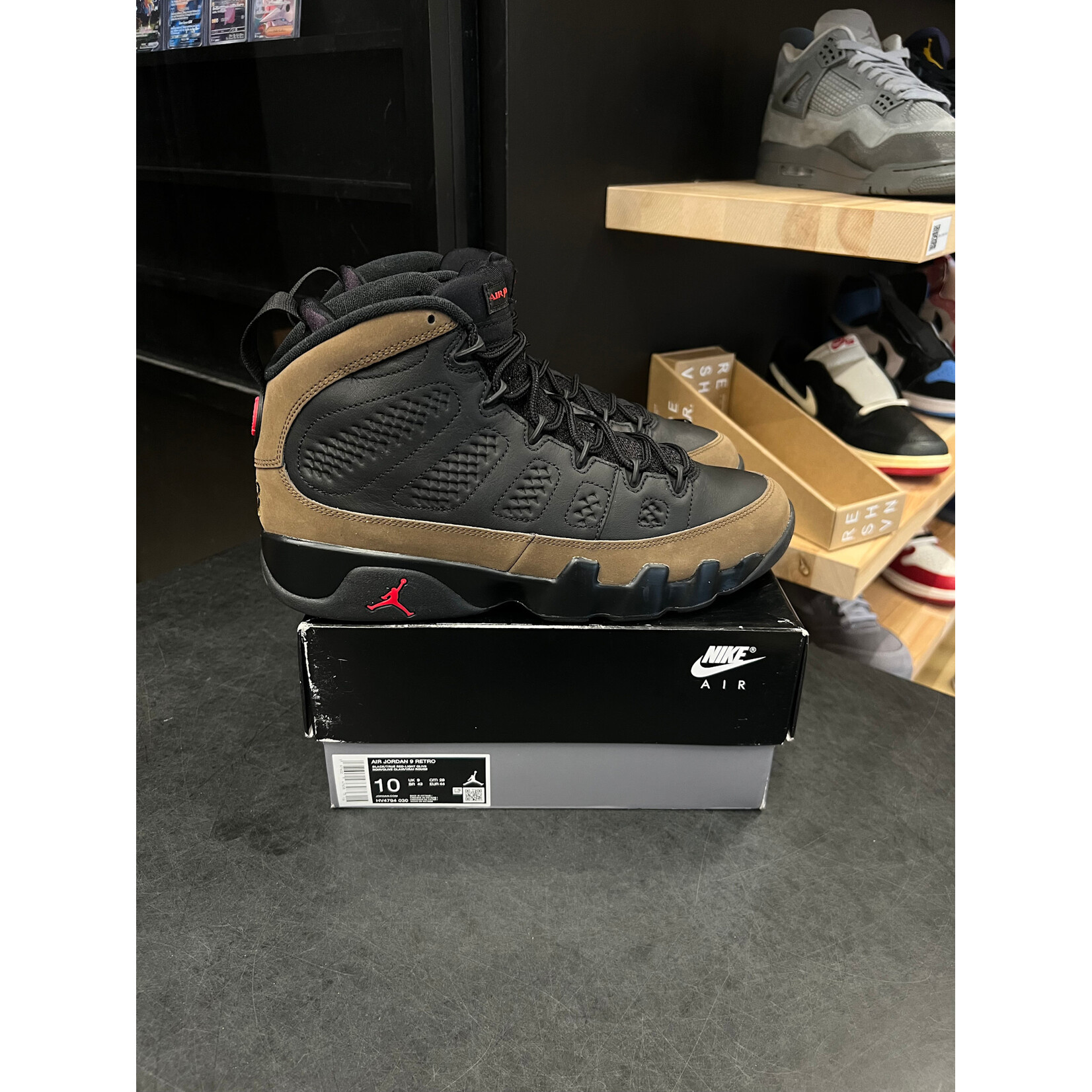 Jordan Jordan 9 Retro Olive (2024) Size 10, PREOWNED
