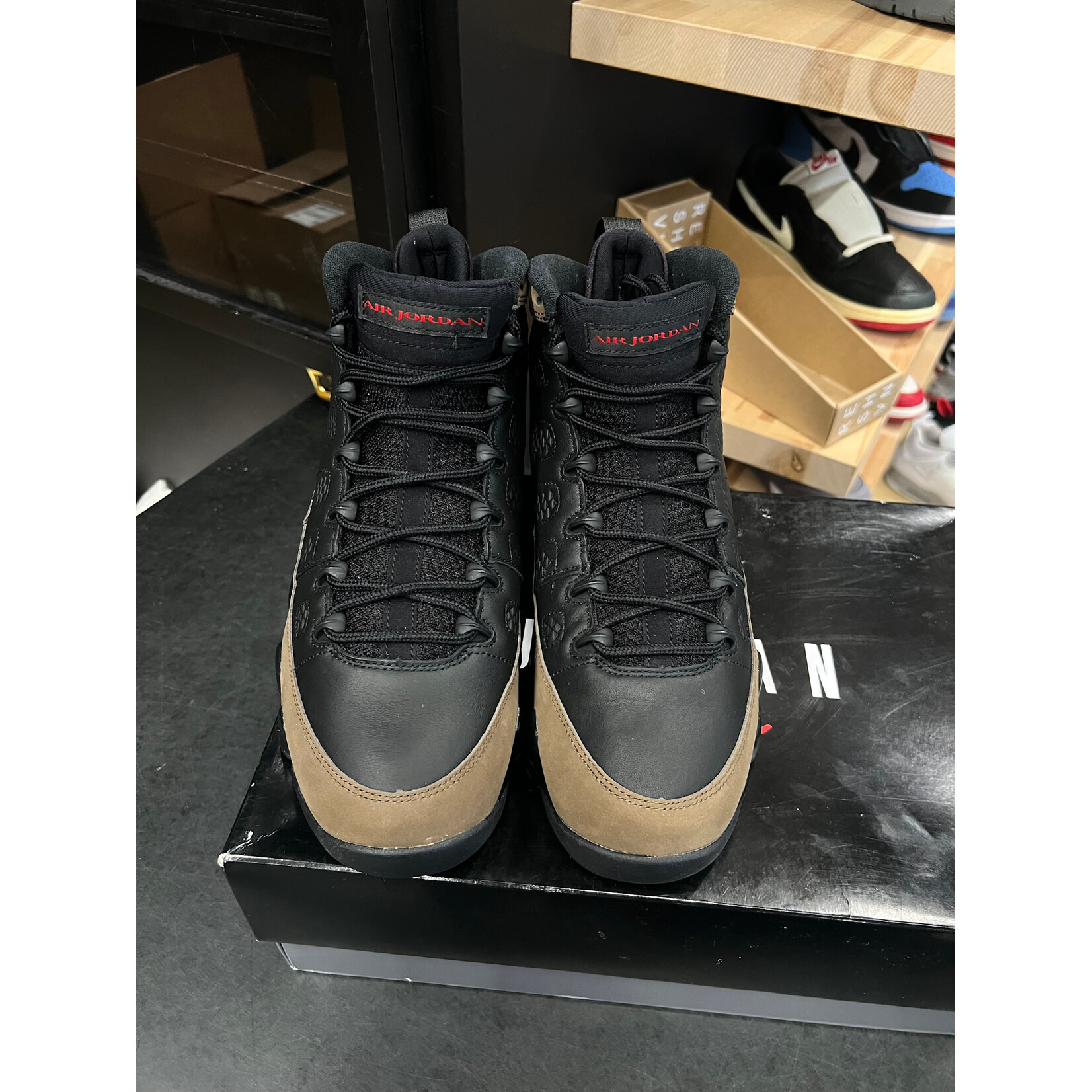 Jordan Jordan 9 Retro Olive (2024) Size 10, PREOWNED