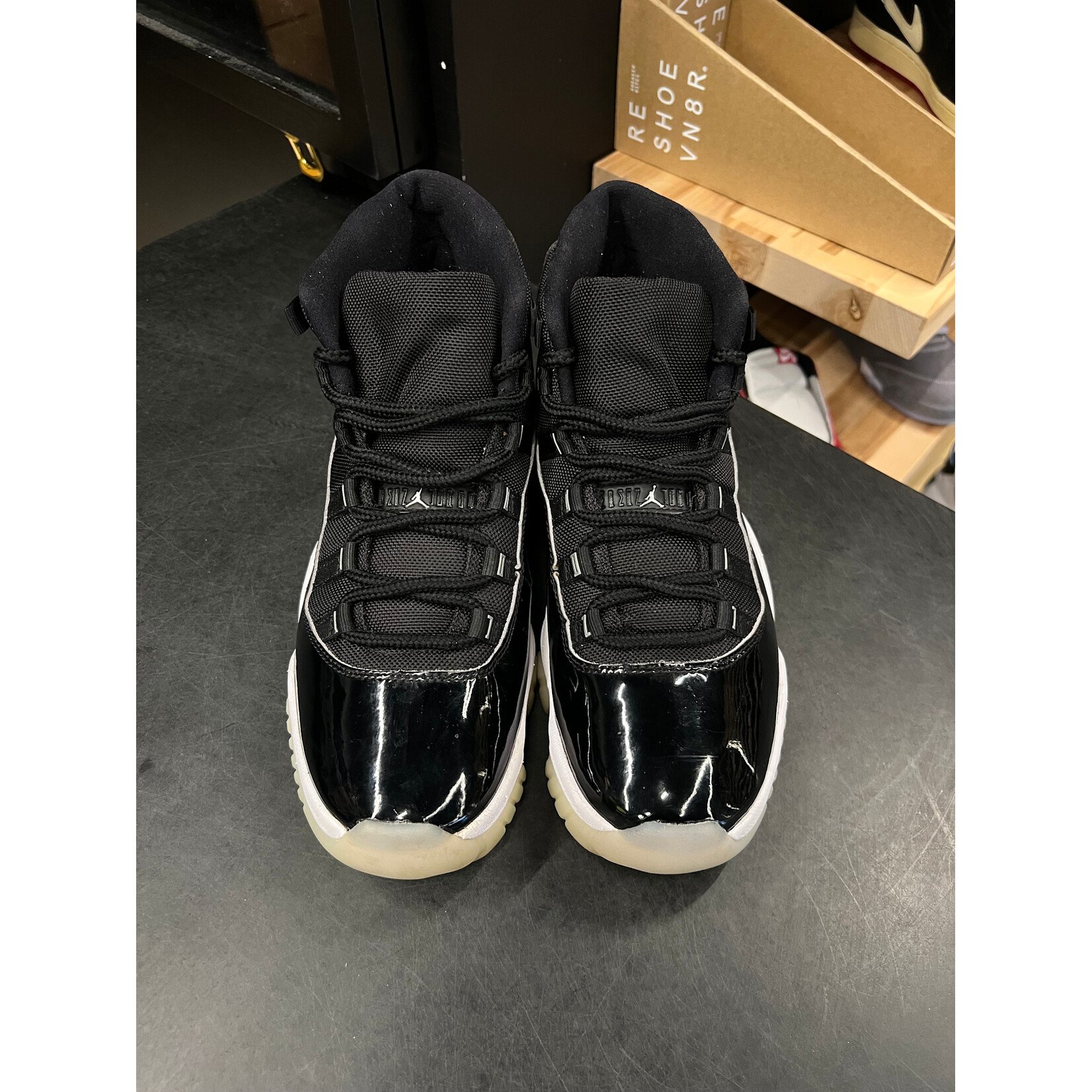 Jordan Jordan 11 Retro Jubilee 25th Anniversary Size 10.5, PREOWNED