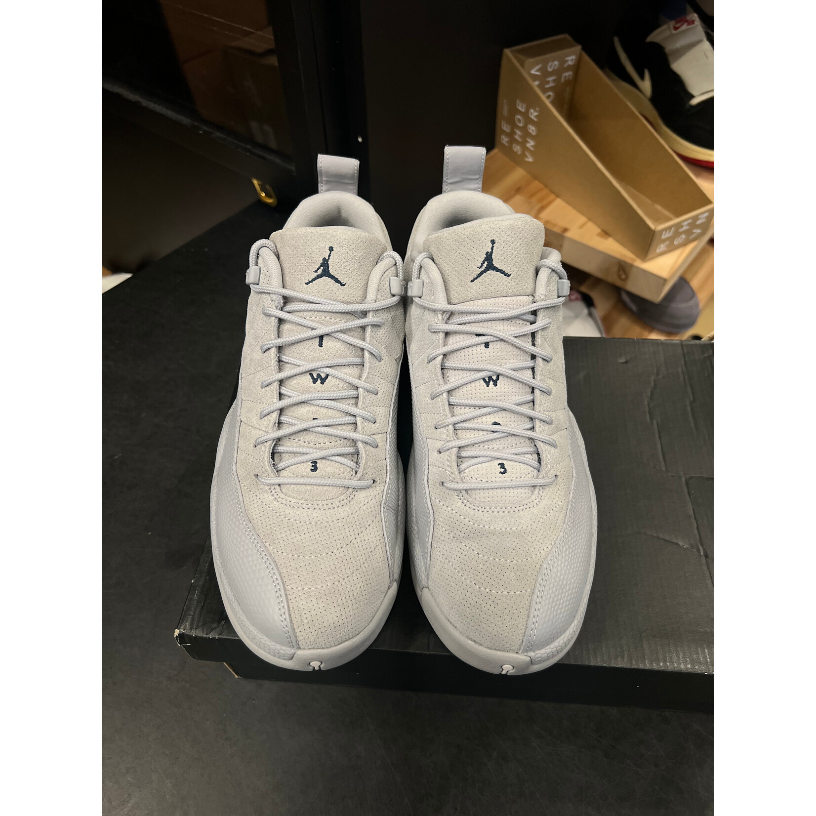 Jordan Jordan 12 Retro Low Wolf Grey Size 9, PREOWNED