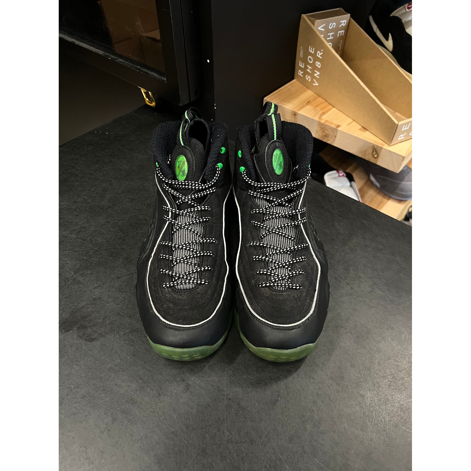 Nike Nike Air 1/2 Cent Black Green Spark Size 9, PREOWNED