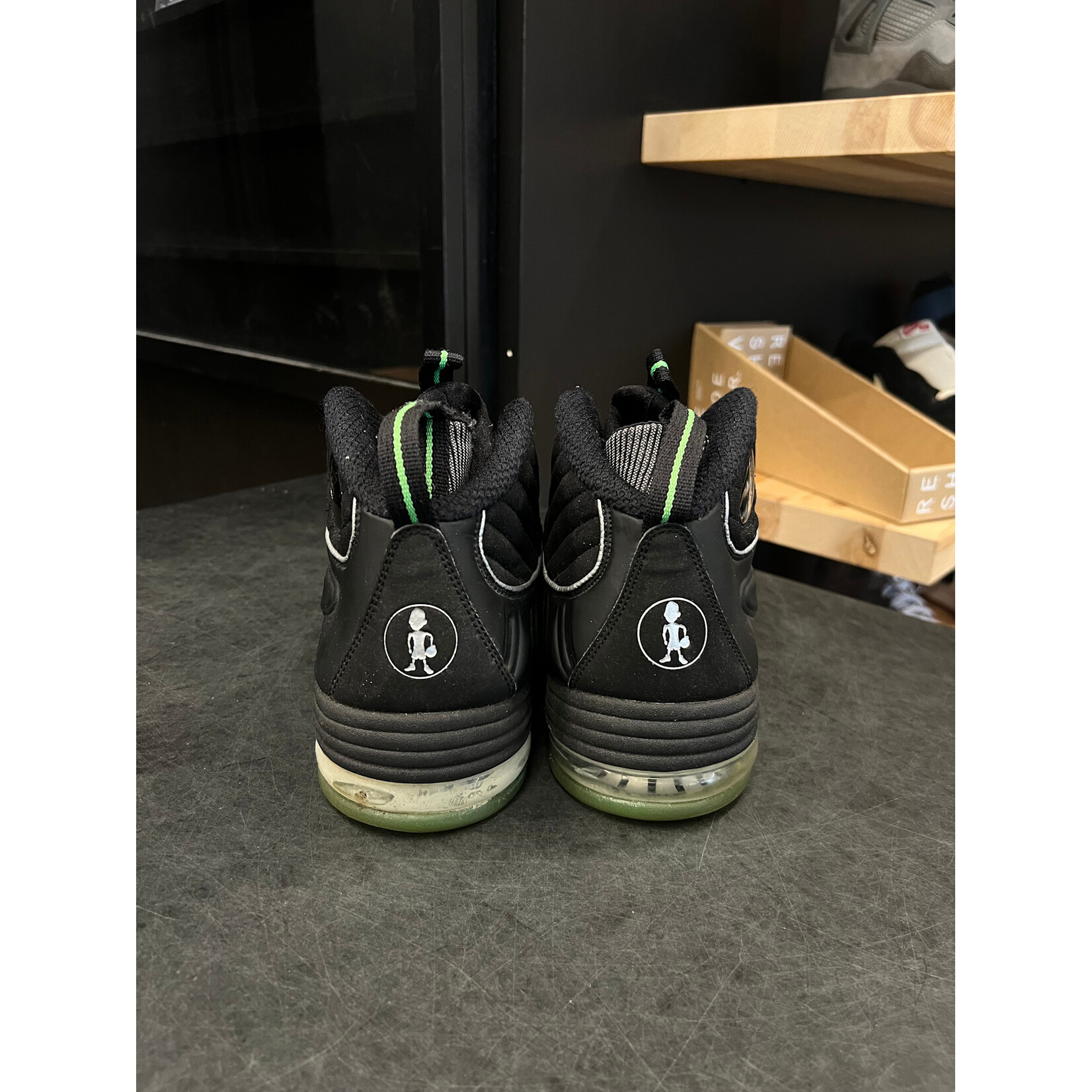 Nike Nike Air 1/2 Cent Black Green Spark Size 9, PREOWNED