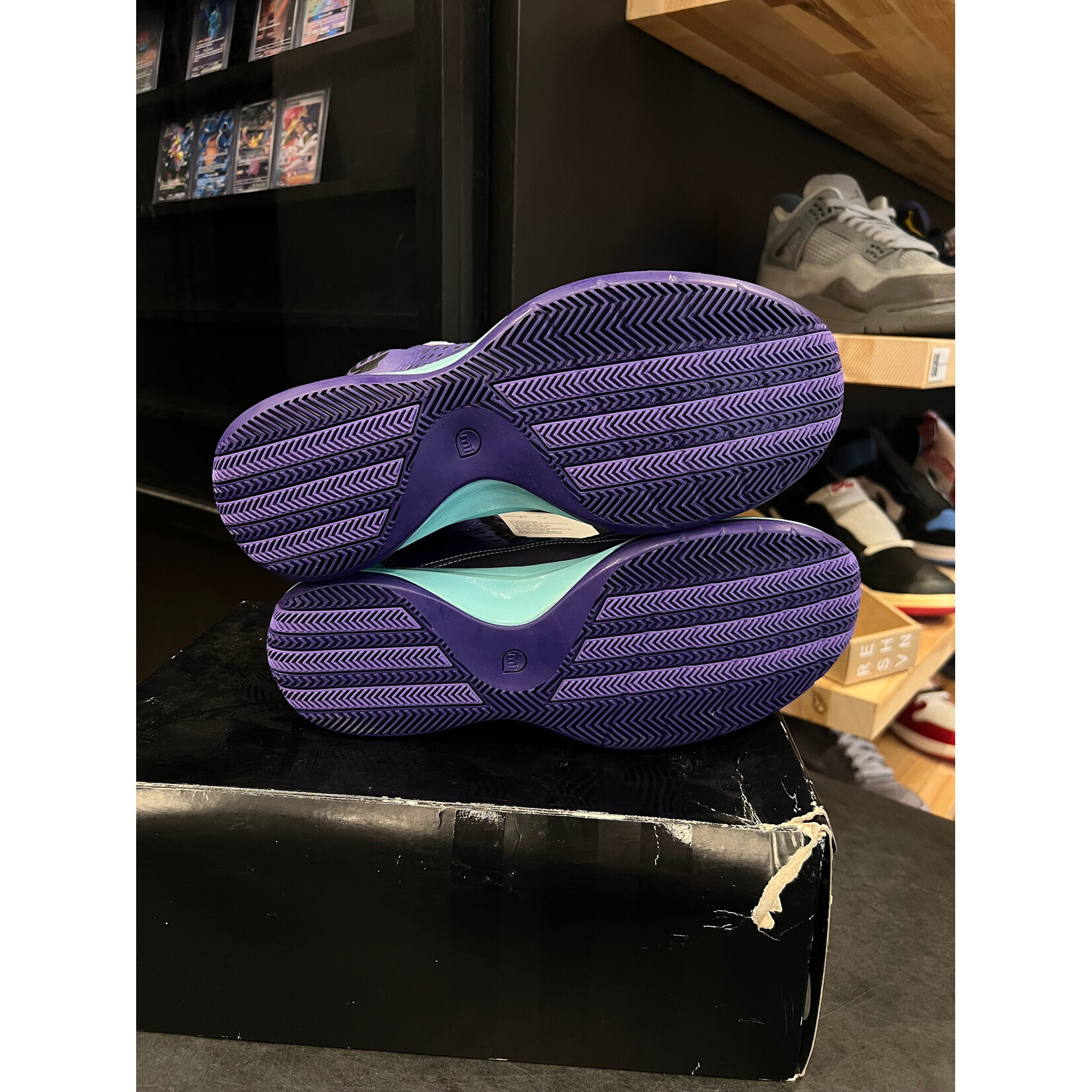 Adidas adidas D Rose 3.5 Murray Park Winter Purple Size 9, PREOWNED PADS WITH TAG