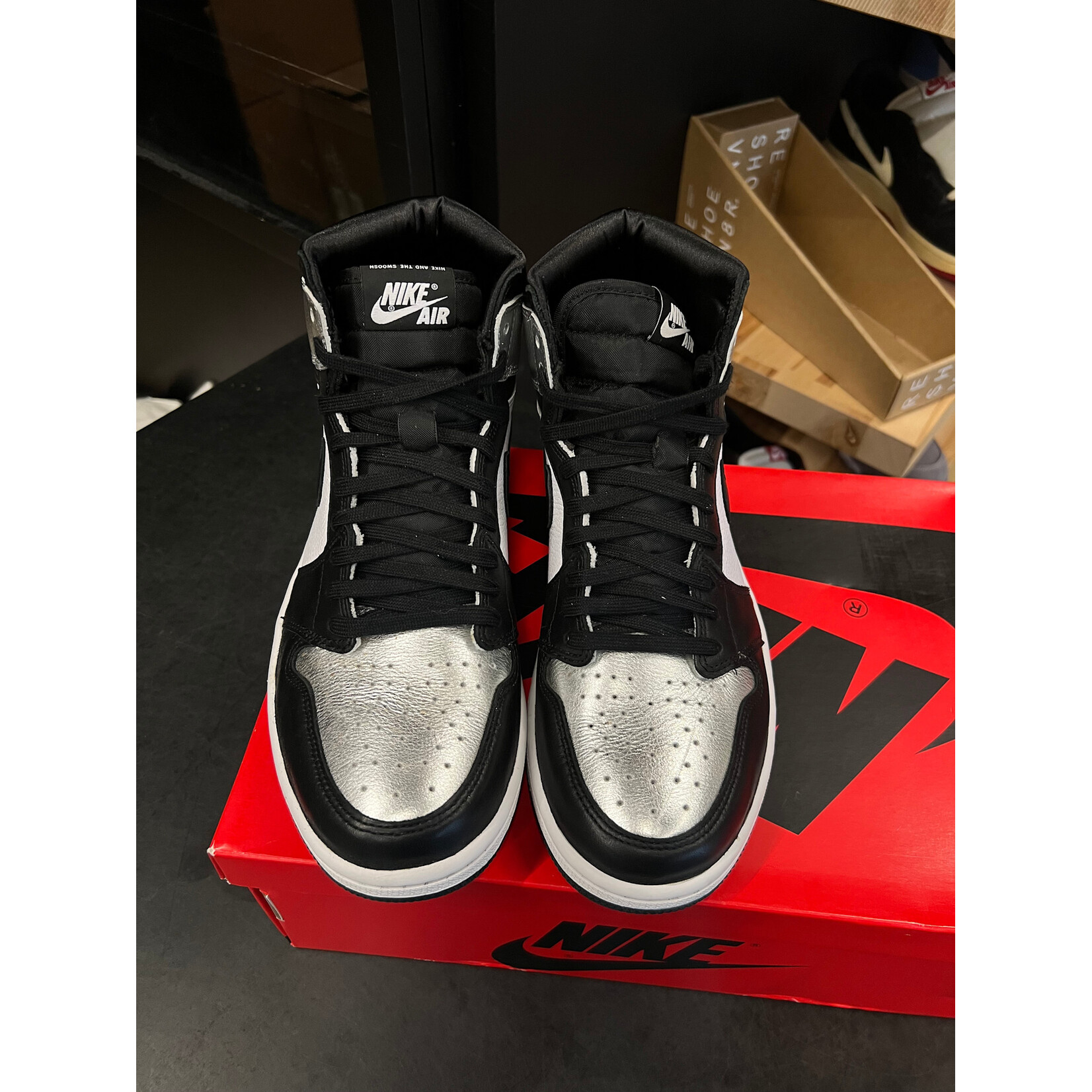 Jordan Jordan 1 Retro High Silver Toe (Women's) Size 10W, PREOWNED