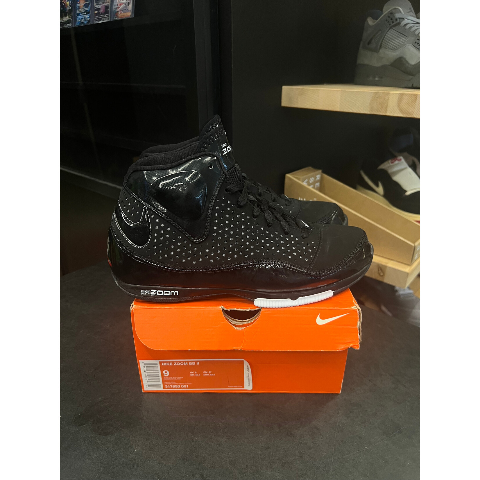 Nike Nike Zoom BB II Black/White (317993-001)  Size 9, DS BRAND NEW