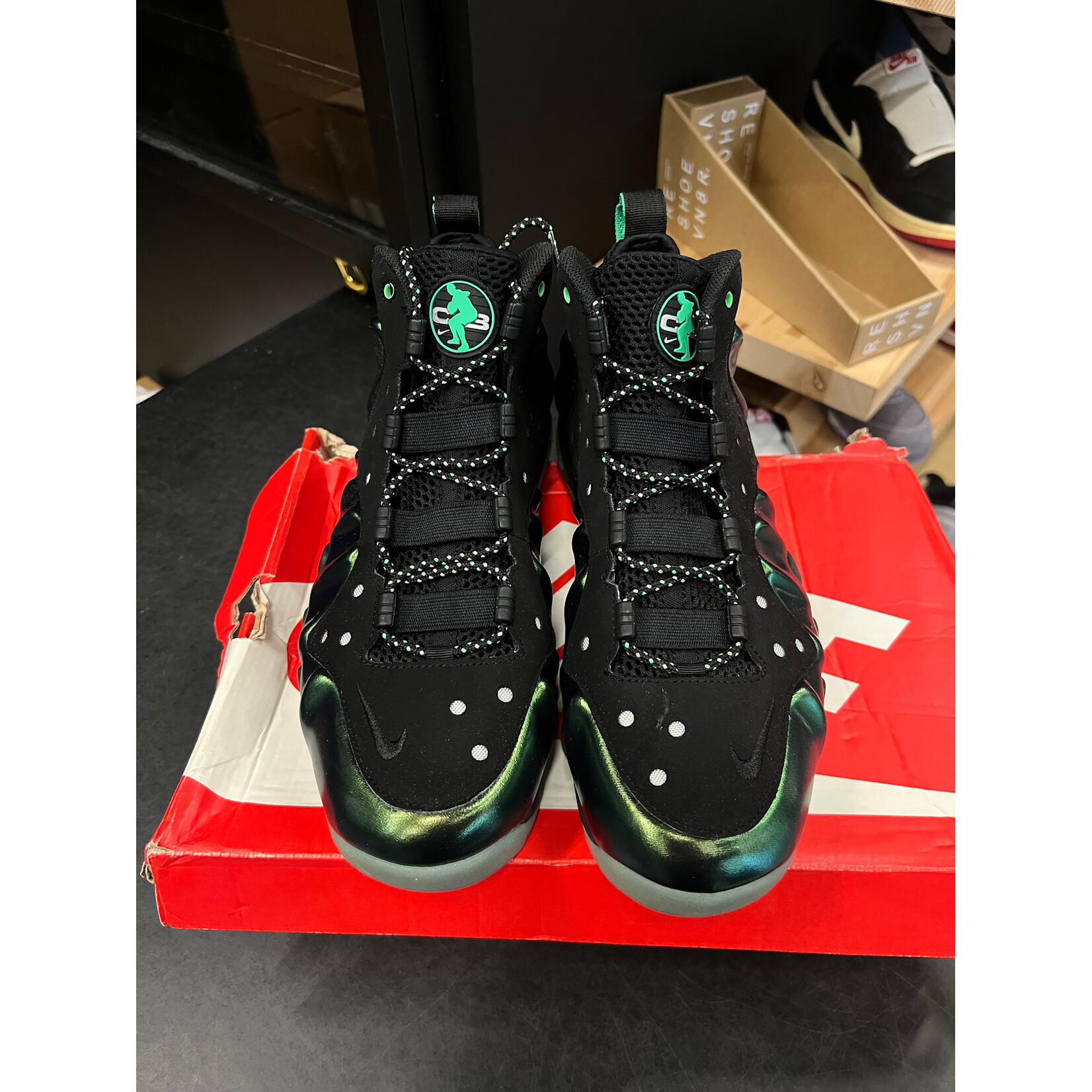 Nike Nike Barkley Posite Max Gamma Green Size 9, DS BRAND NEW DAMAGED BOX