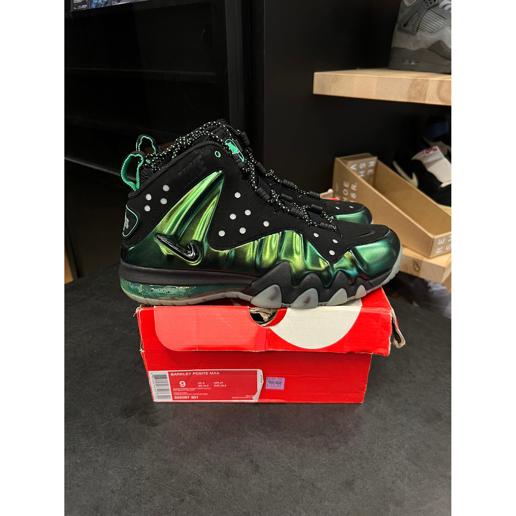 Nike Nike Barkley Posite Max Gamma Green Size 9, DS BRAND NEW DAMAGED BOX