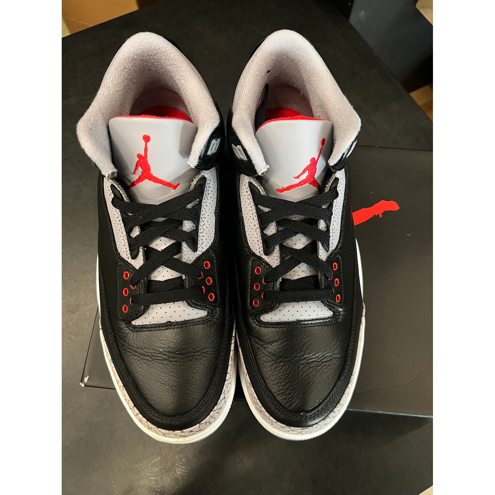Jordan Jordan 3 Retro OG Black Cement (2024) Size 9, PREOWNED