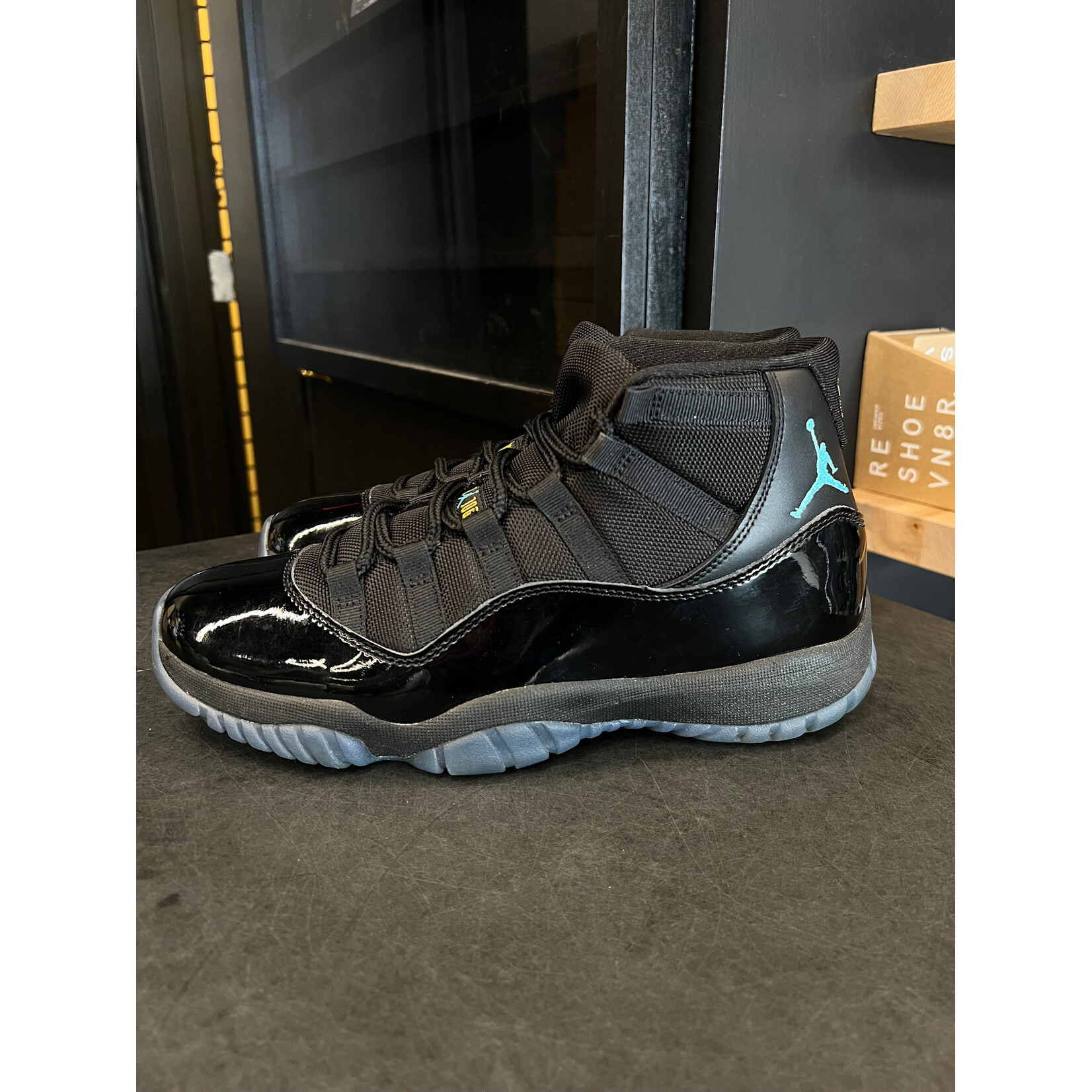 Jordan Jordan 11 Retro Gamma Blue (2025) Size 9.5, PREOWNED NO BOX