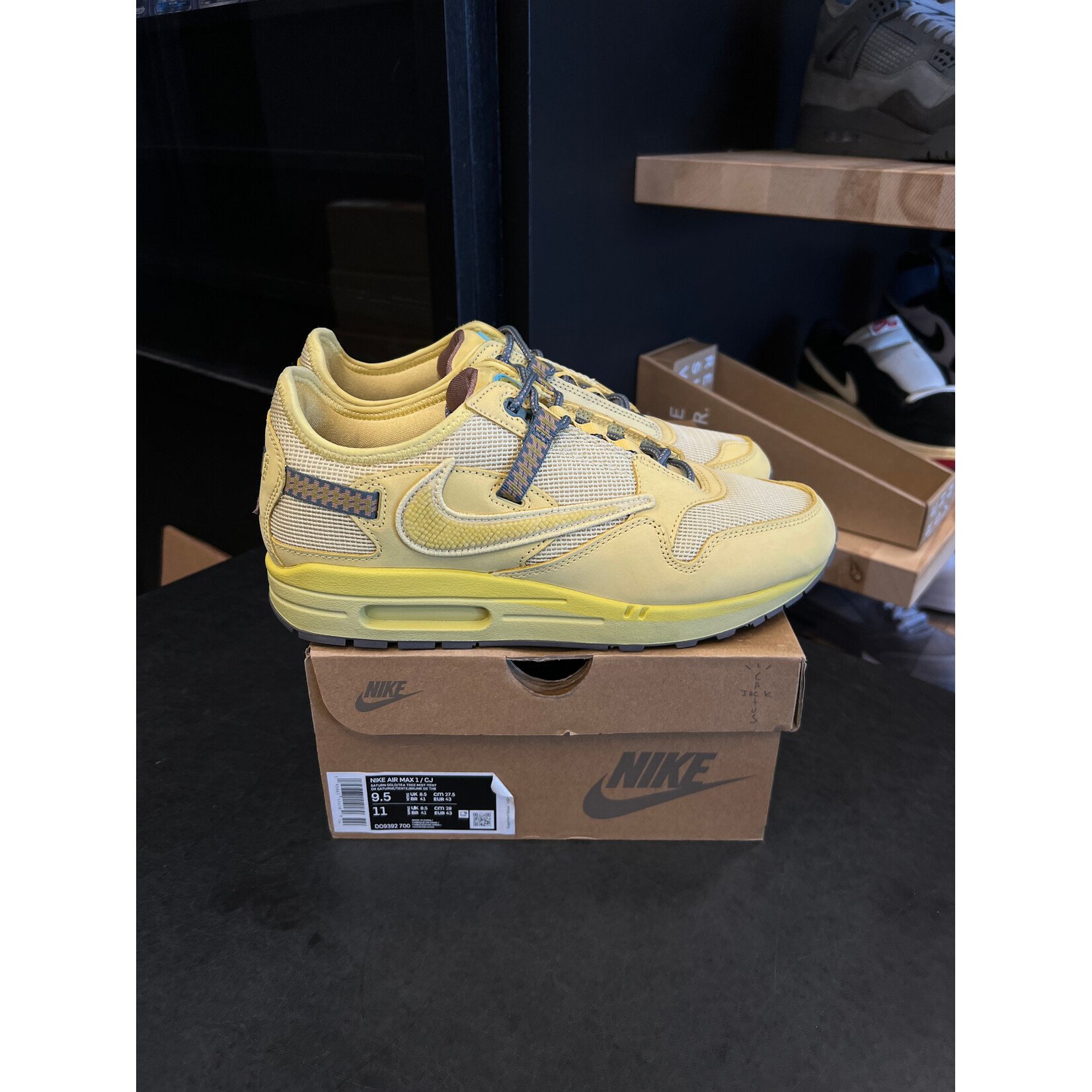 Nike Nike Air Max 1 Travis Scott Cactus Jack Saturn Gold Size 9.5, PREOWNED