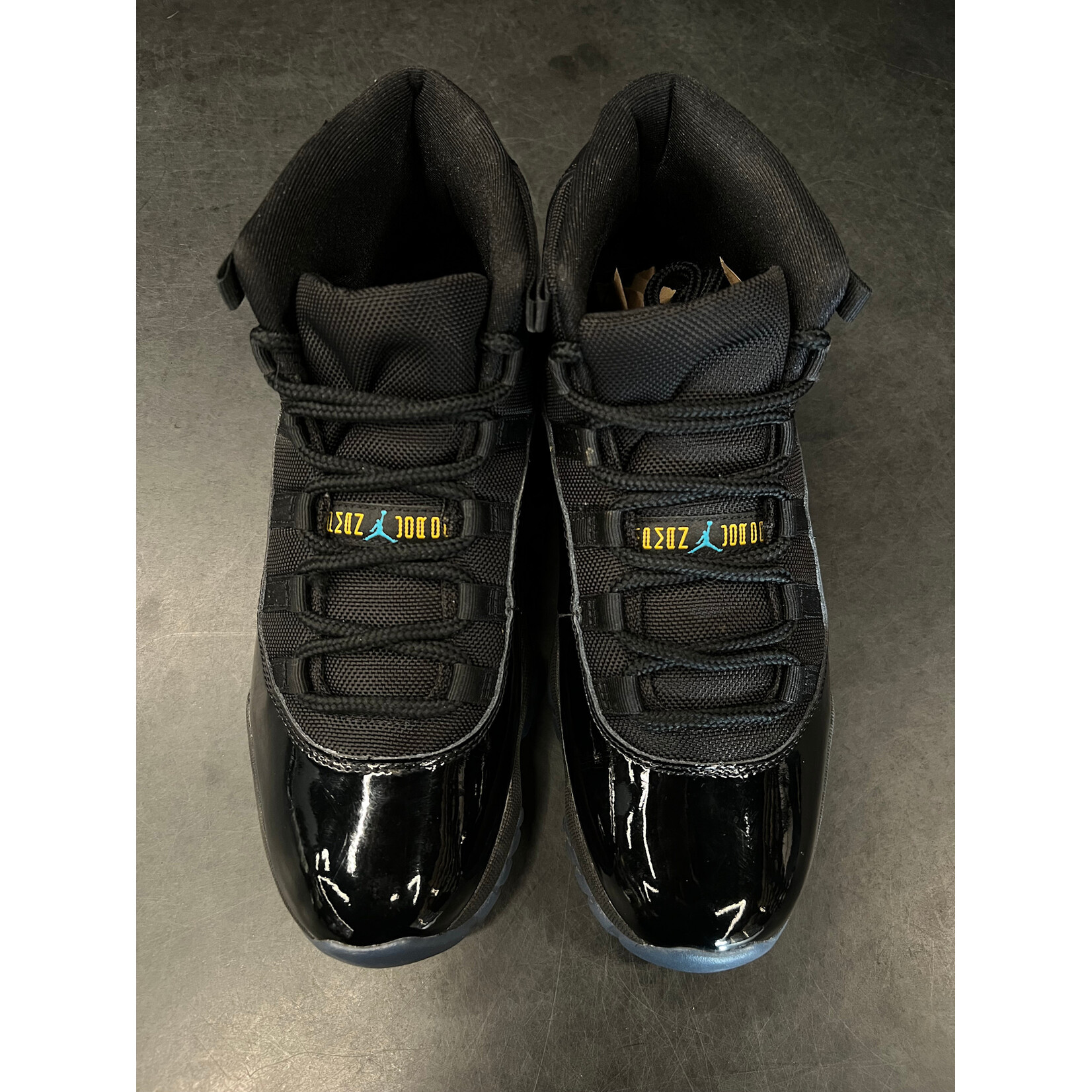 Jordan Jordan 11 Retro Gamma Blue (2025) Size 9.5, PREOWNED NO BOX