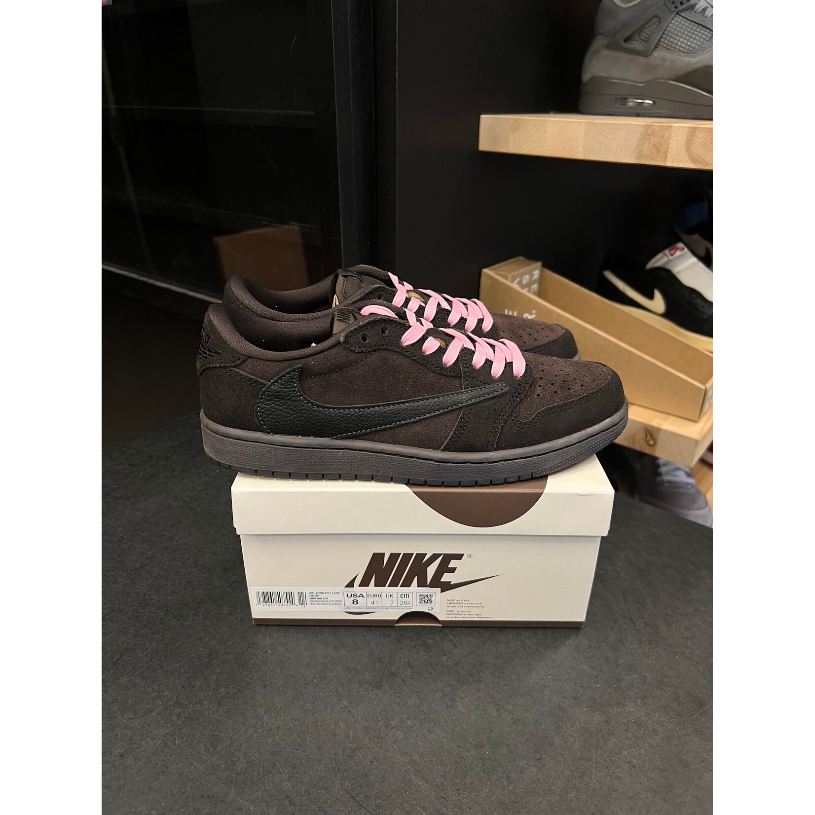 Jordan Jordan 1 Retro Low OG SP Travis Scott Velvet Brown Size 8, PREOWNED