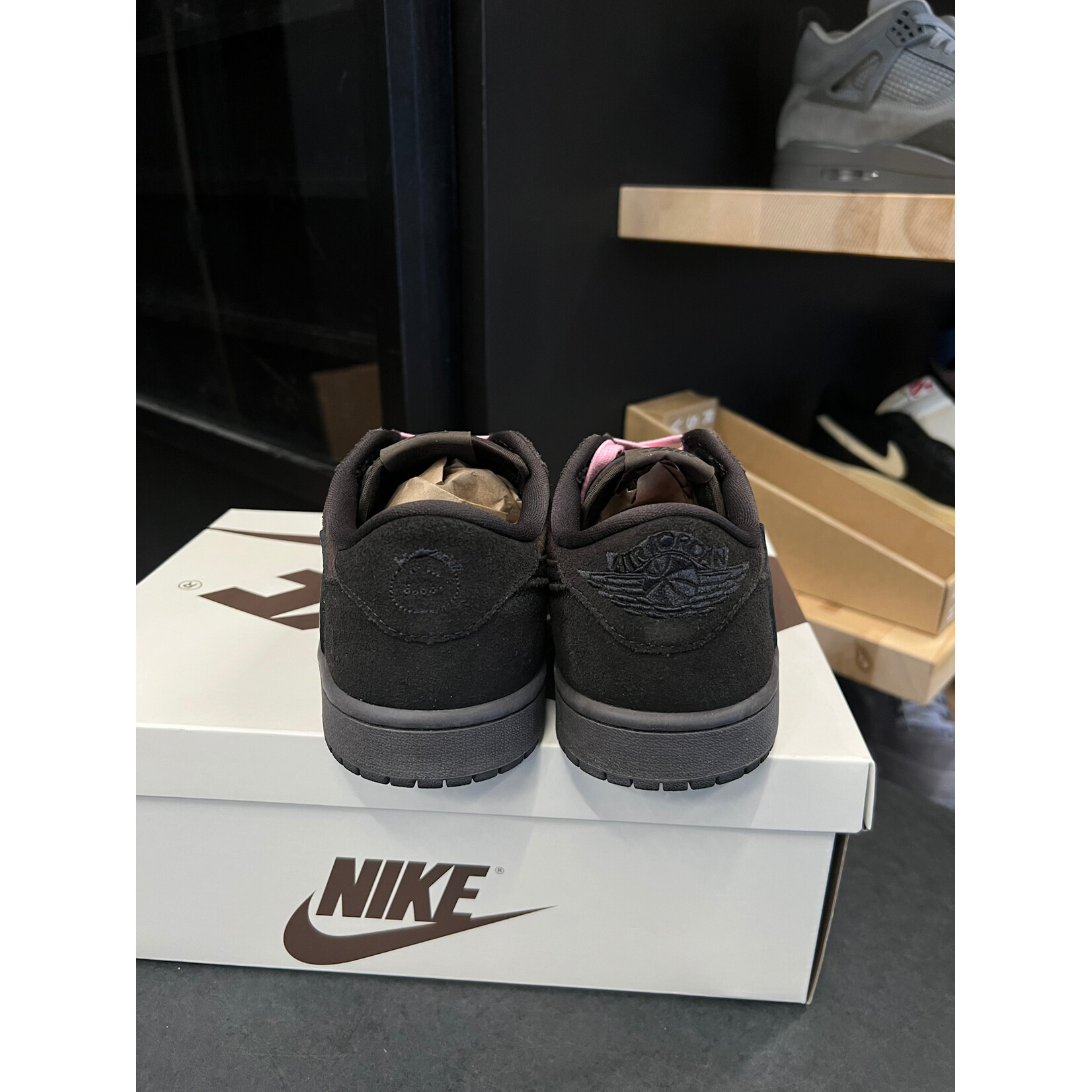 Jordan Jordan 1 Retro Low OG SP Travis Scott Velvet Brown Size 8, PREOWNED