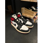 Jordan Jordan 1 Retro Black Toe (2013) Size 11, PREOWNED
