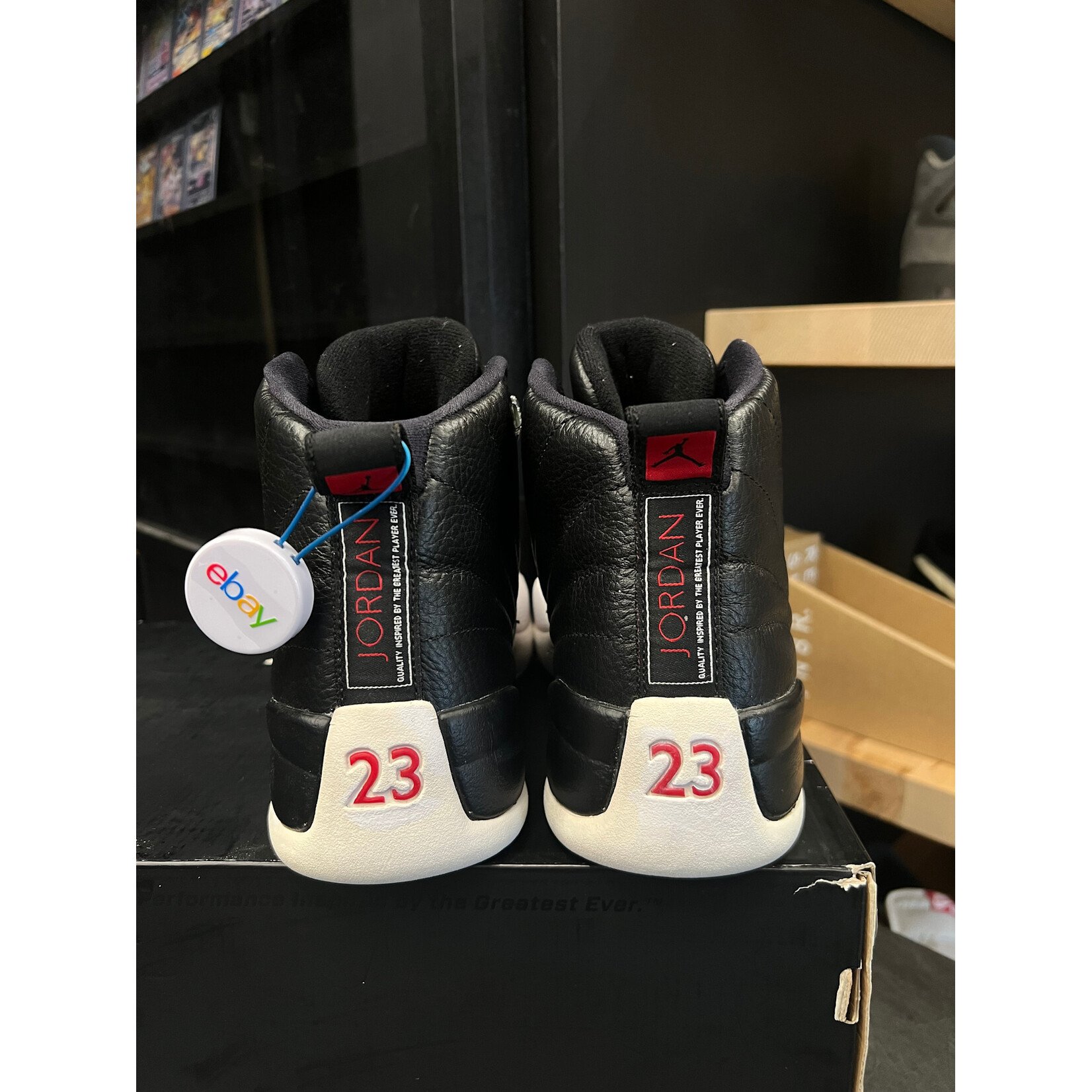 Jordan Jordan 12 Retro Playoffs (2012) Size 9.5, PREOWNED