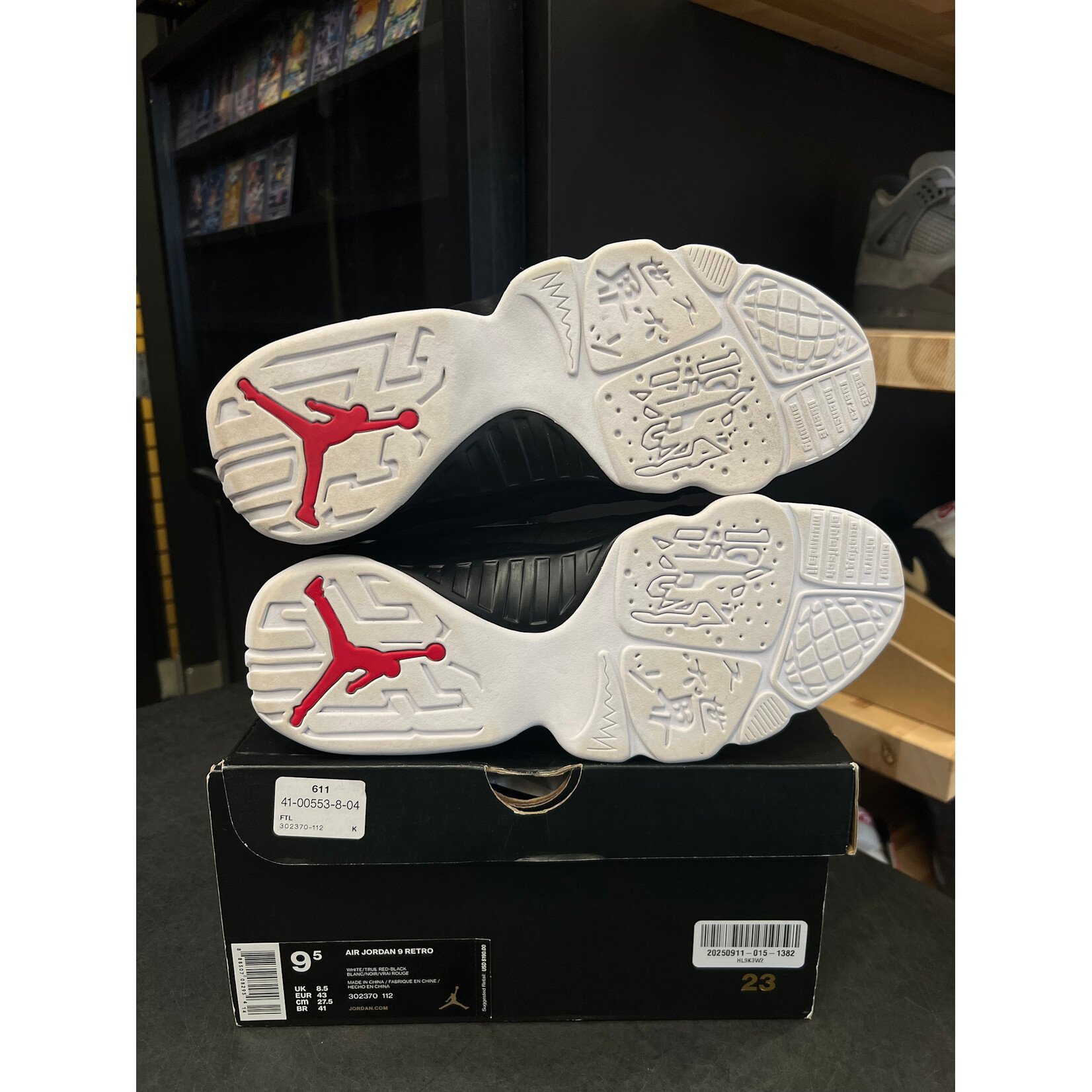 Jordan Jordan 9 Retro OG (2016) Size 9.5, PREOWNED