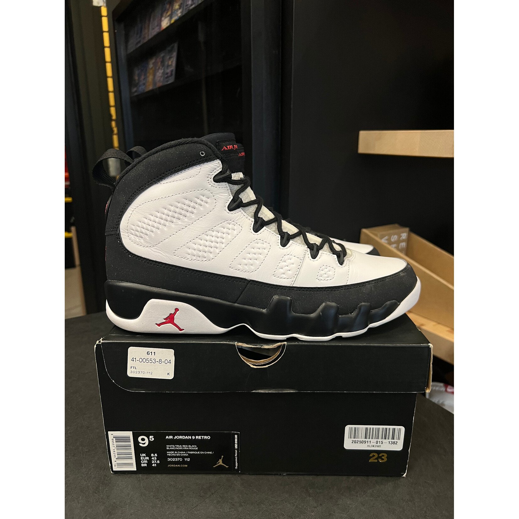 Jordan Jordan 9 Retro OG (2016) Size 9.5, PREOWNED