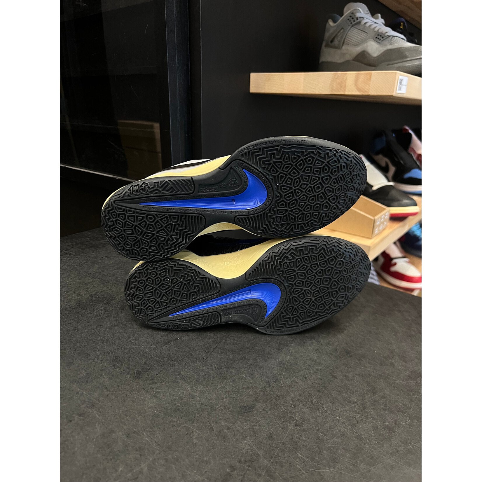 Nike Nike Ja 2 EYBL Size 8.5, PREOWNED