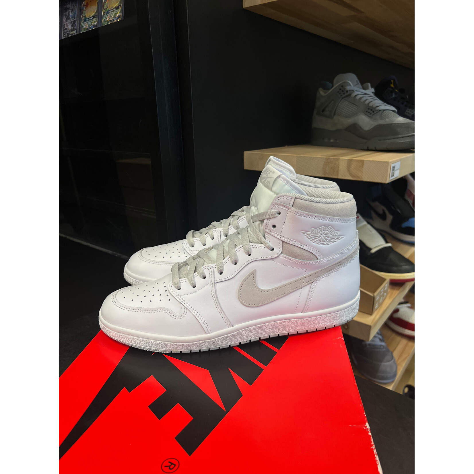 Jordan Jordan 1 Retro High '85 Neutral Grey Size 13, PREOWNED