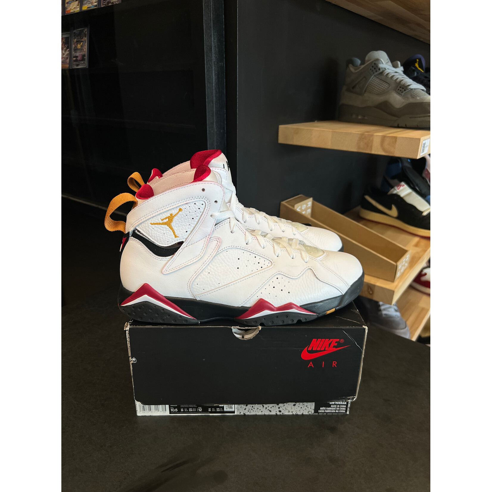 Jordan Jordan 7 Retro Cardinal (2022) Size 10.5, PREOWNED (SLIGHT RED