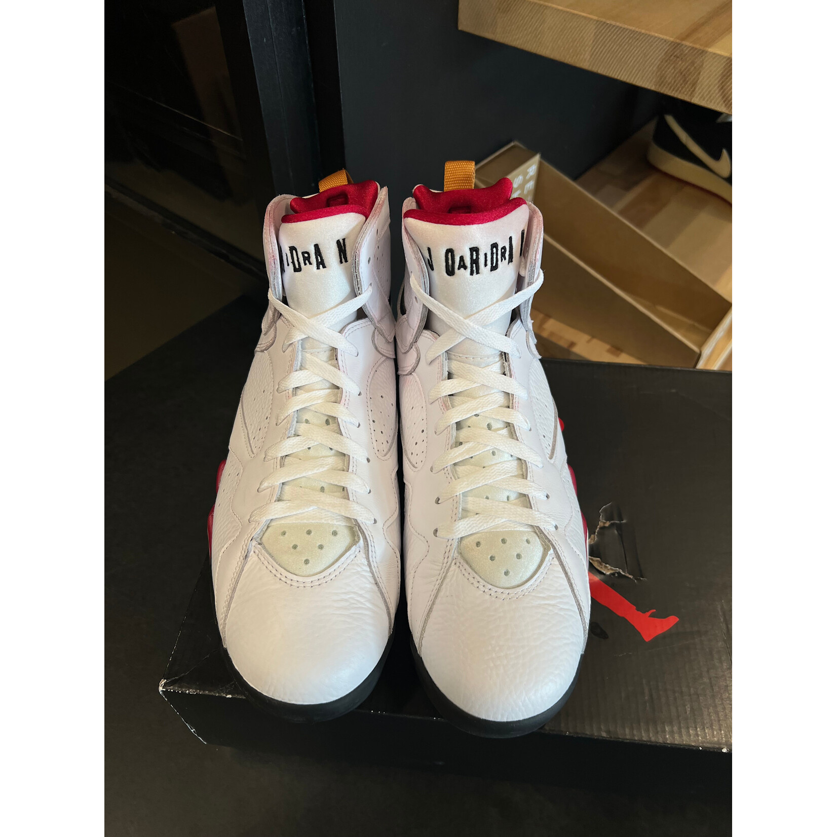 Jordan Jordan 7 Retro Cardinal (2022) Size 10.5, PREOWNED (SLIGHT RED