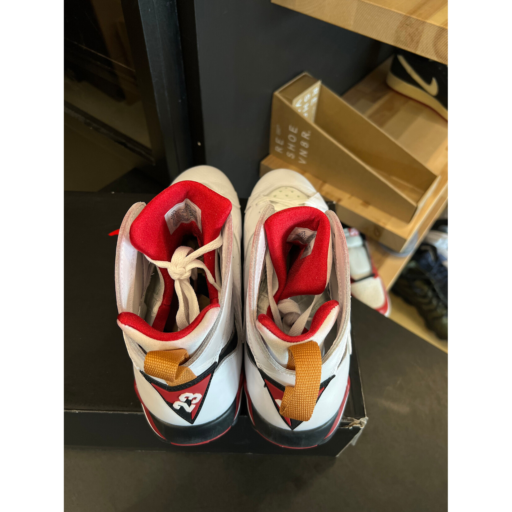 Jordan Jordan 7 Retro Cardinal (2022) Size 10.5, PREOWNED (SLIGHT RED