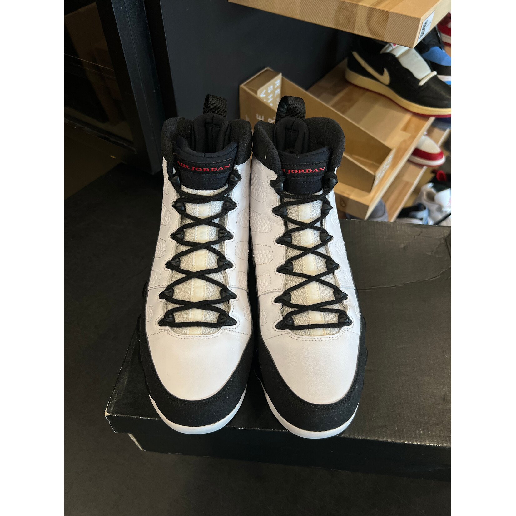 Jordan Jordan 9 Retro OG (2016) Size 10.5, PREOWNED