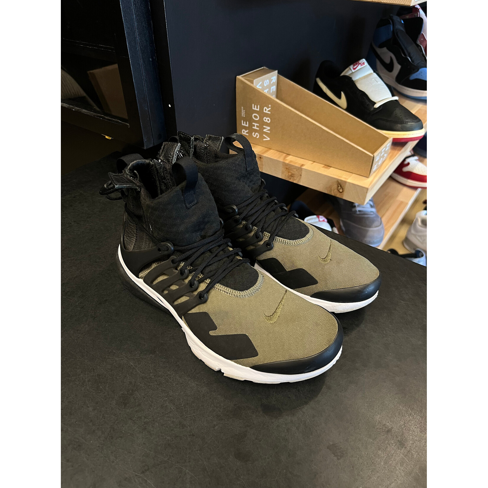 Nike Nike Air Presto Acronym Olive Size Small 9-10 , PREOWNED