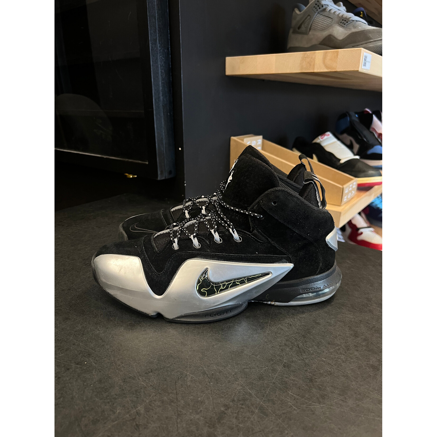 Nike Nike Penny 6 Black Metallic Silver Size 8, PREOWNED
