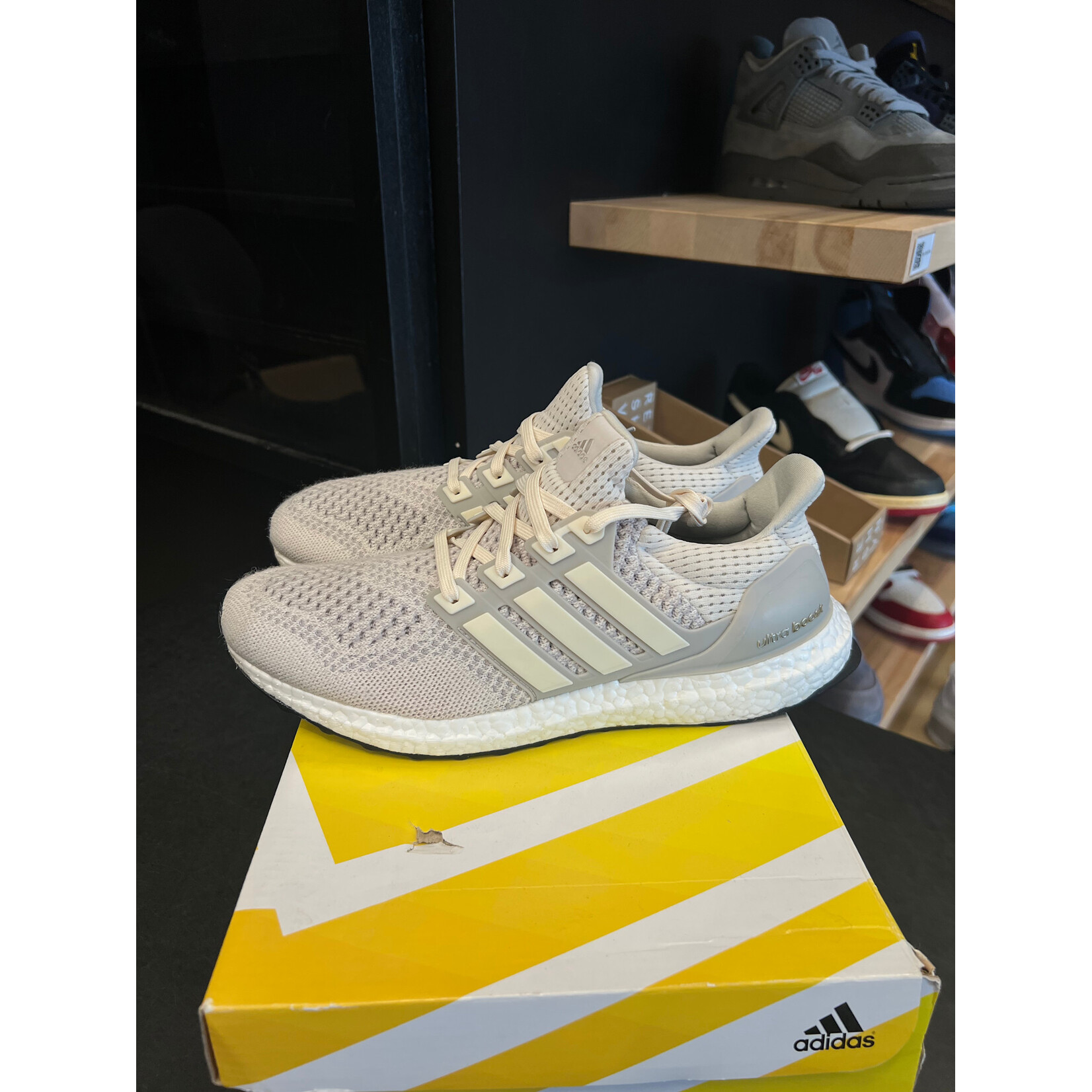 Adidas adidas Ultra Boost 1.0 Cream Chalk (2015) Size 9, PREOWNED