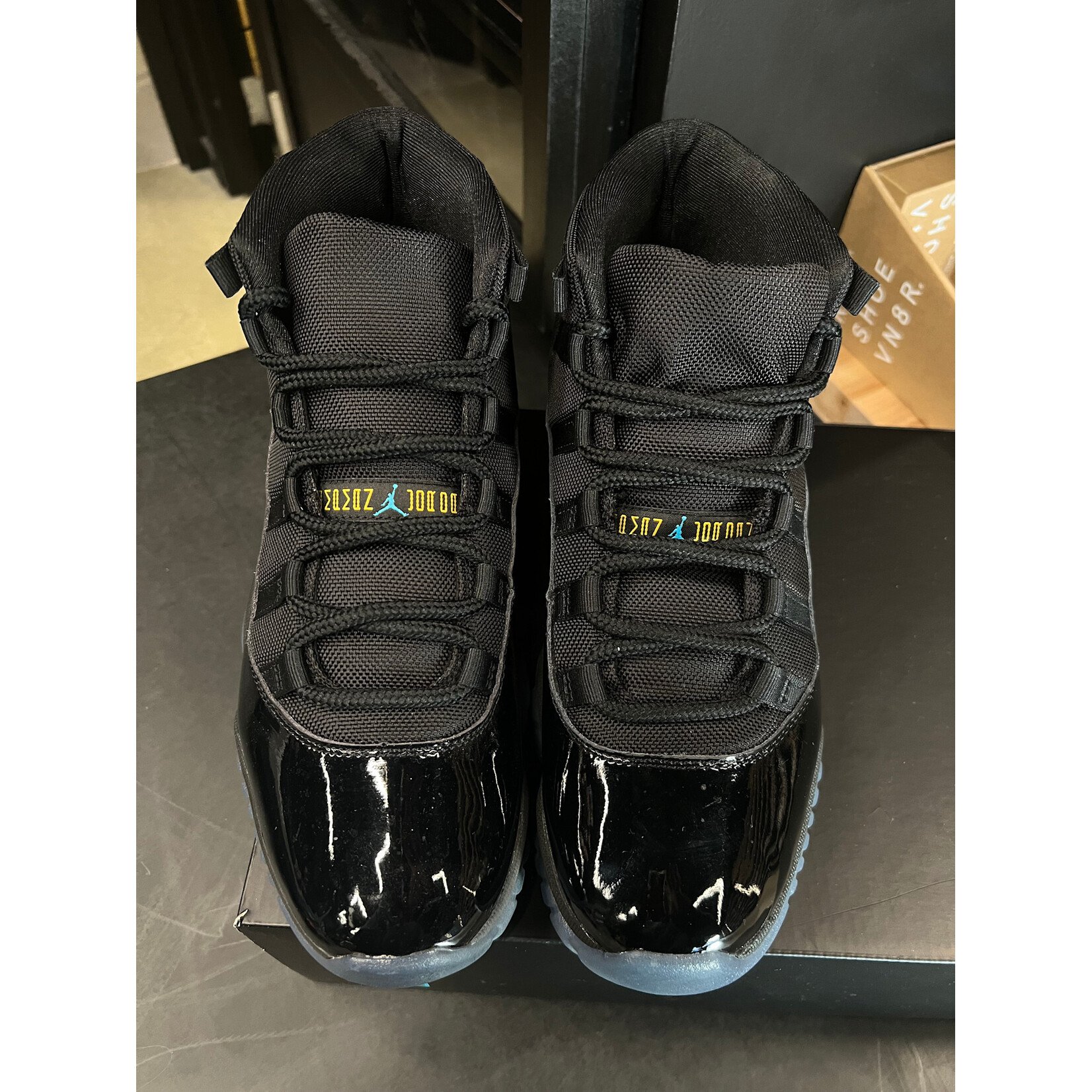 Jordan Jordan 11 Retro Gamma Blue (2025) Size 10, PREOWNED