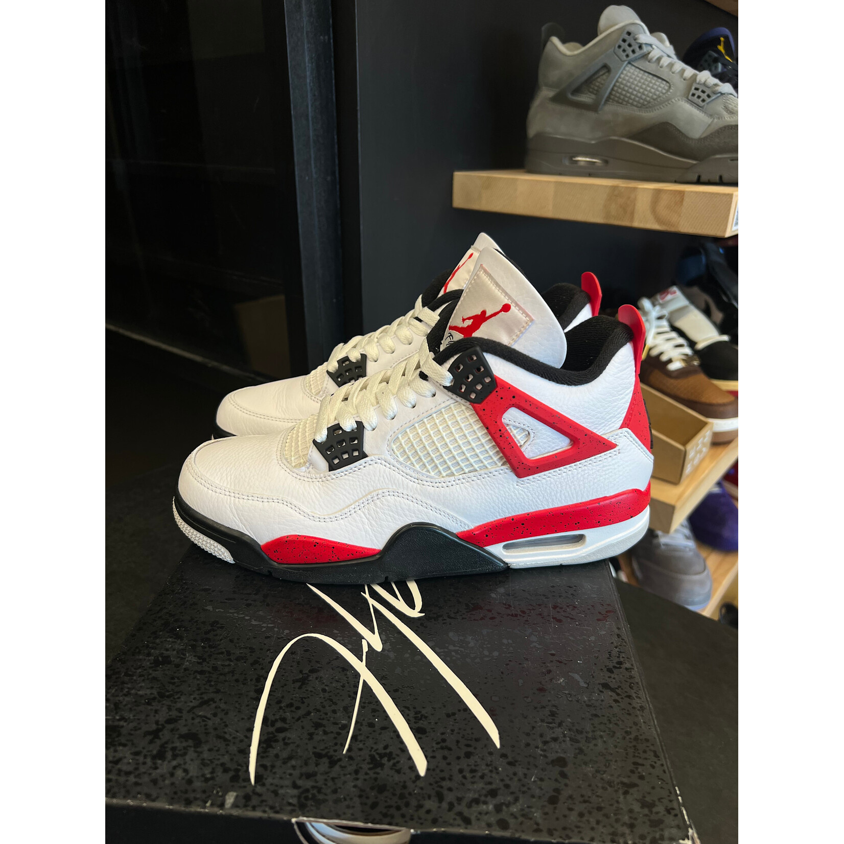 Jordan Jordan 4 Retro Red Cement Size 8, PREOWNED